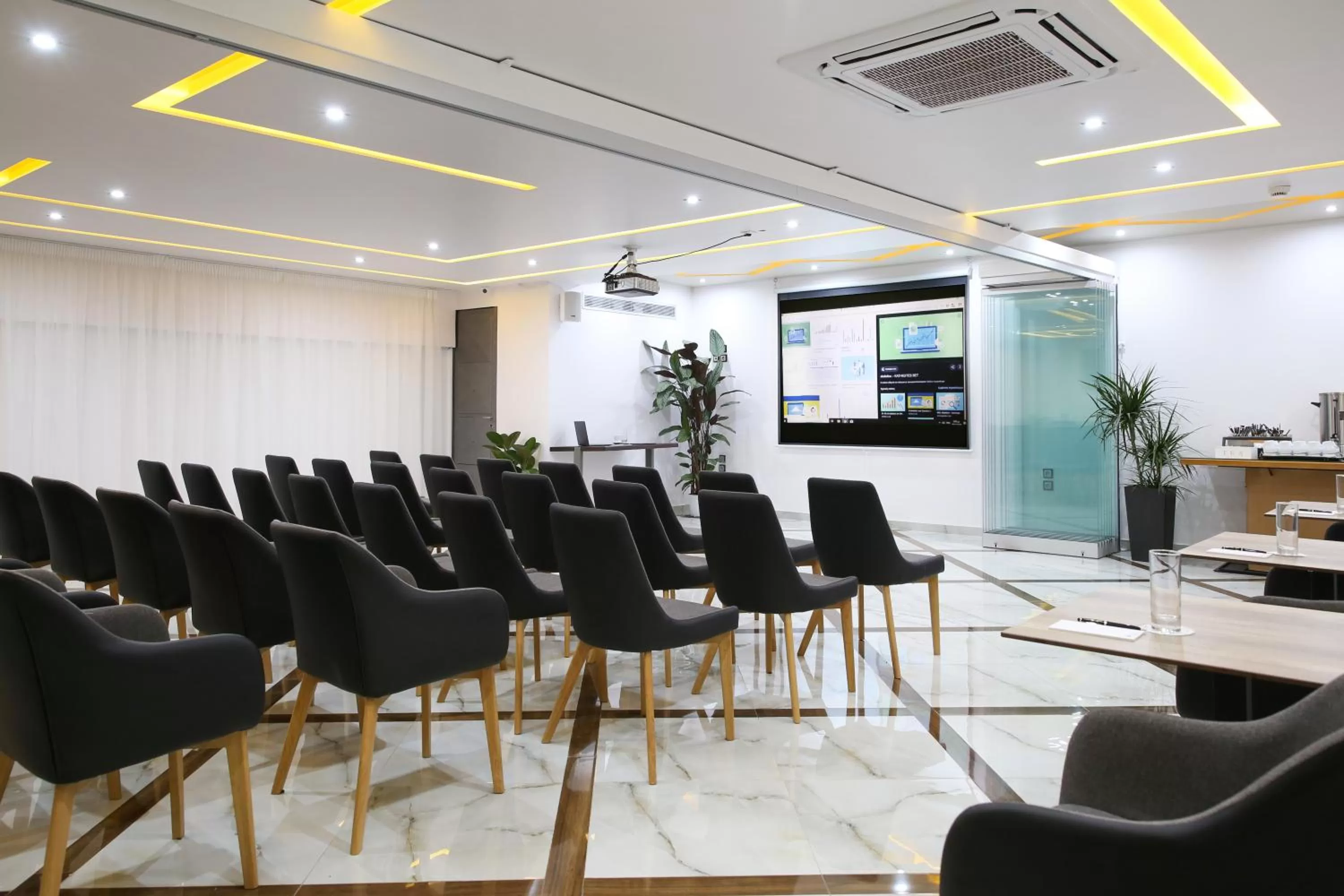 Meeting/conference room in Athens Starlight Hotel