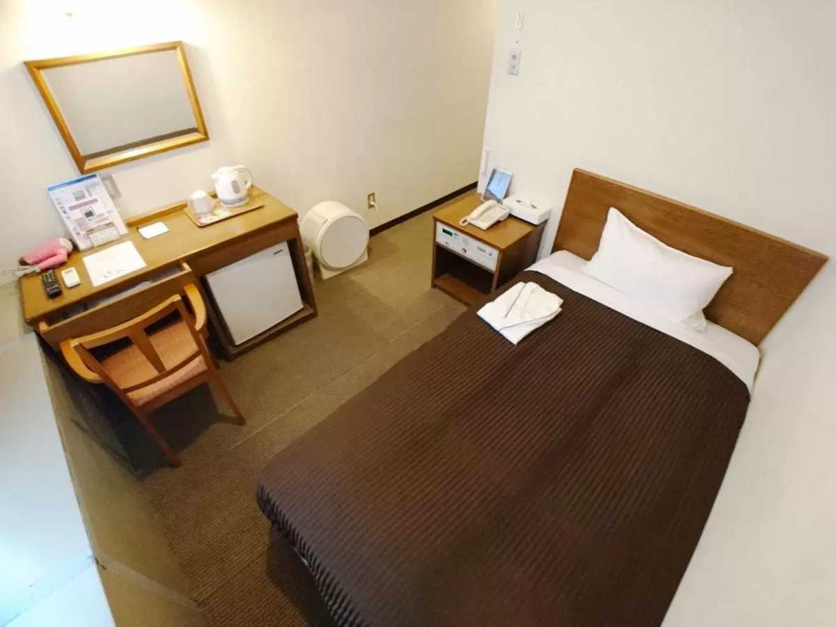 Bed in Sky Heart Hotel Hakata