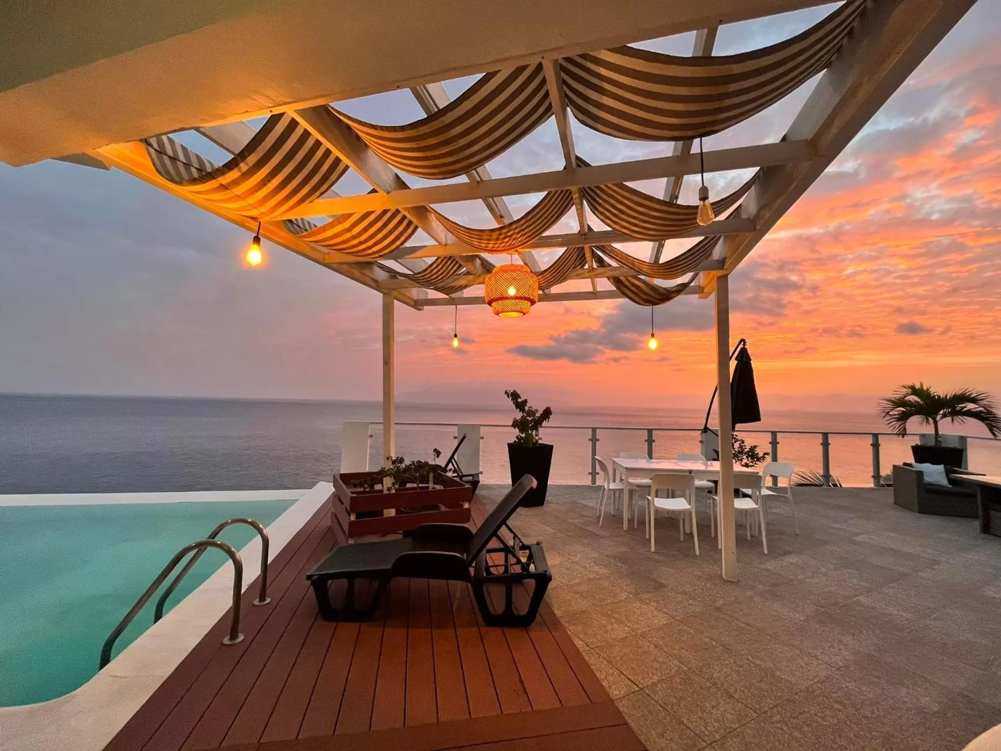 Restaurant/places to eat in Fogo Boutique Hotel