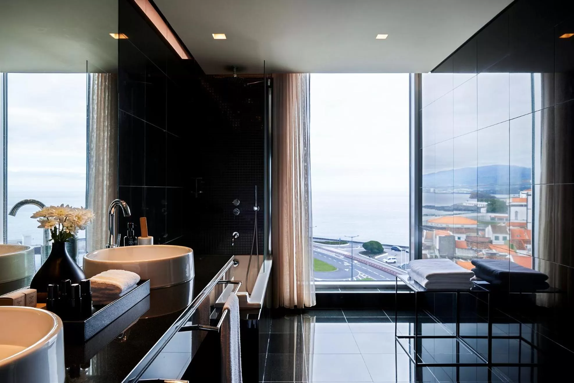 Bathroom in Octant Ponta Delgada