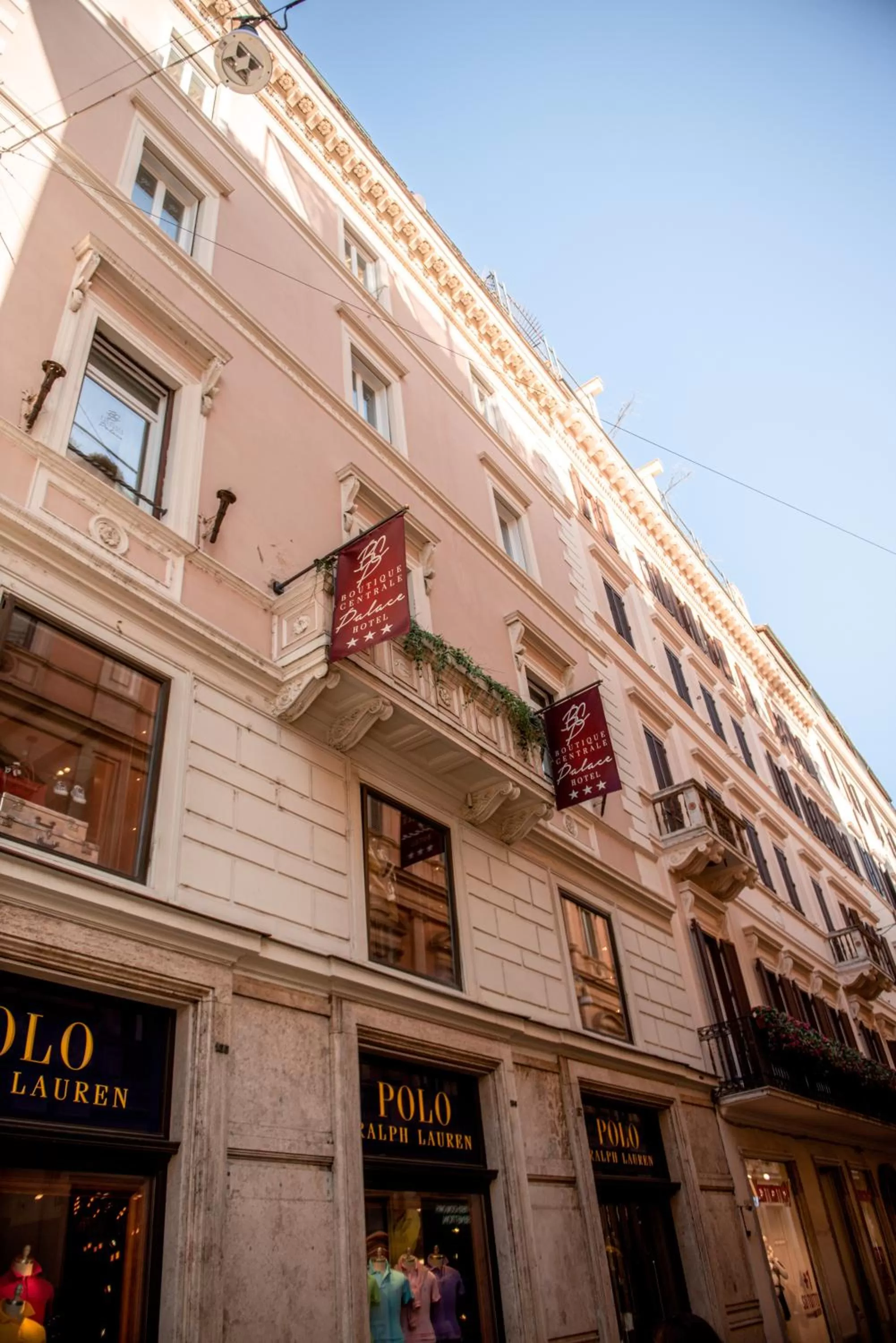 Facade/entrance in Boutique Centrale Palace Hotel