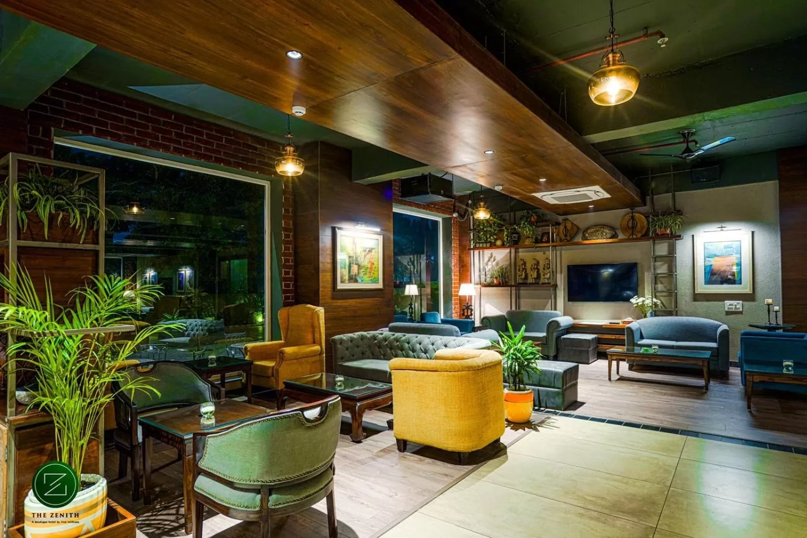 Lounge/Bar in The Zenith - A boutique hotel by Hot Millions