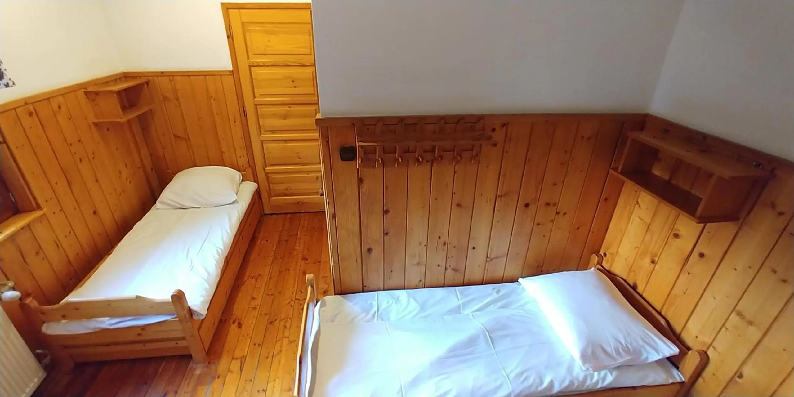 Schronisko PTTK na Jaworzynie Krynickiej