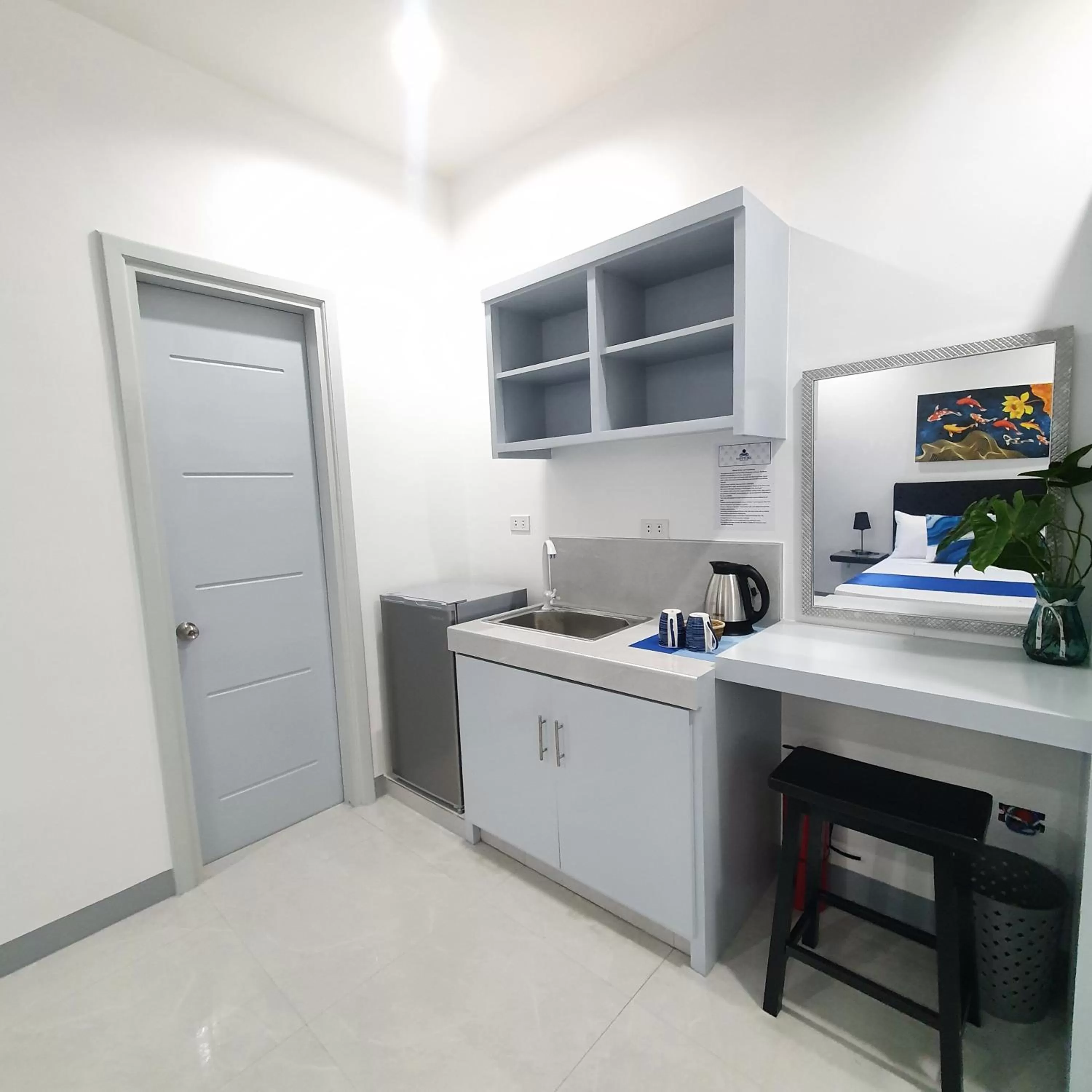 Kitchen or kitchenette in Sapphire Boutique Resort