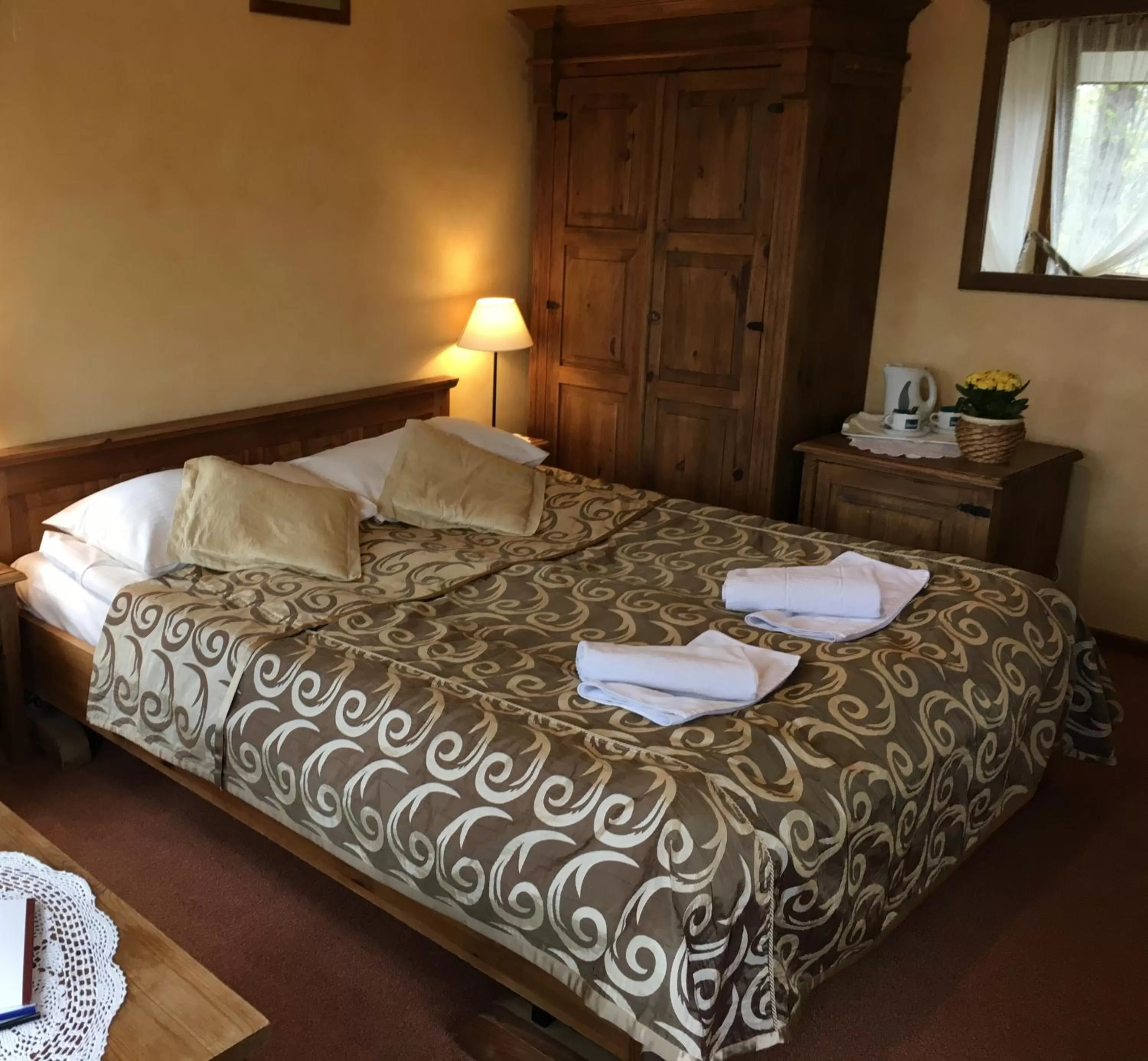 Bed in Hotel Dwór Karolówka