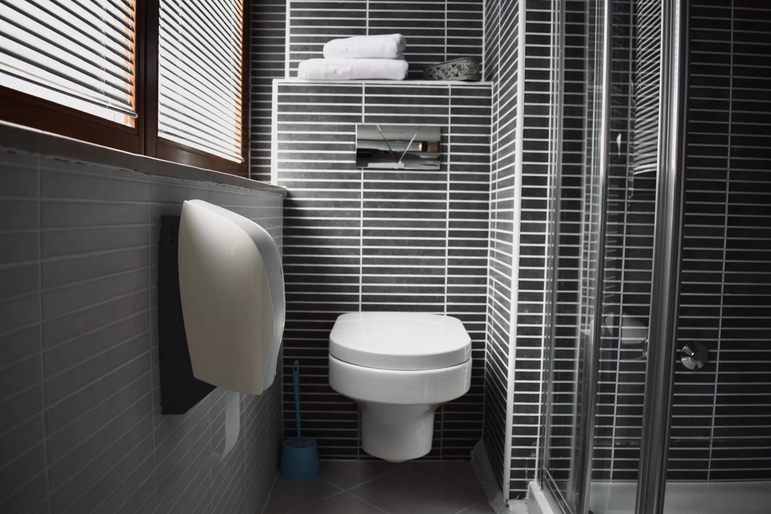 Toilet in Hotel City View Deluxe