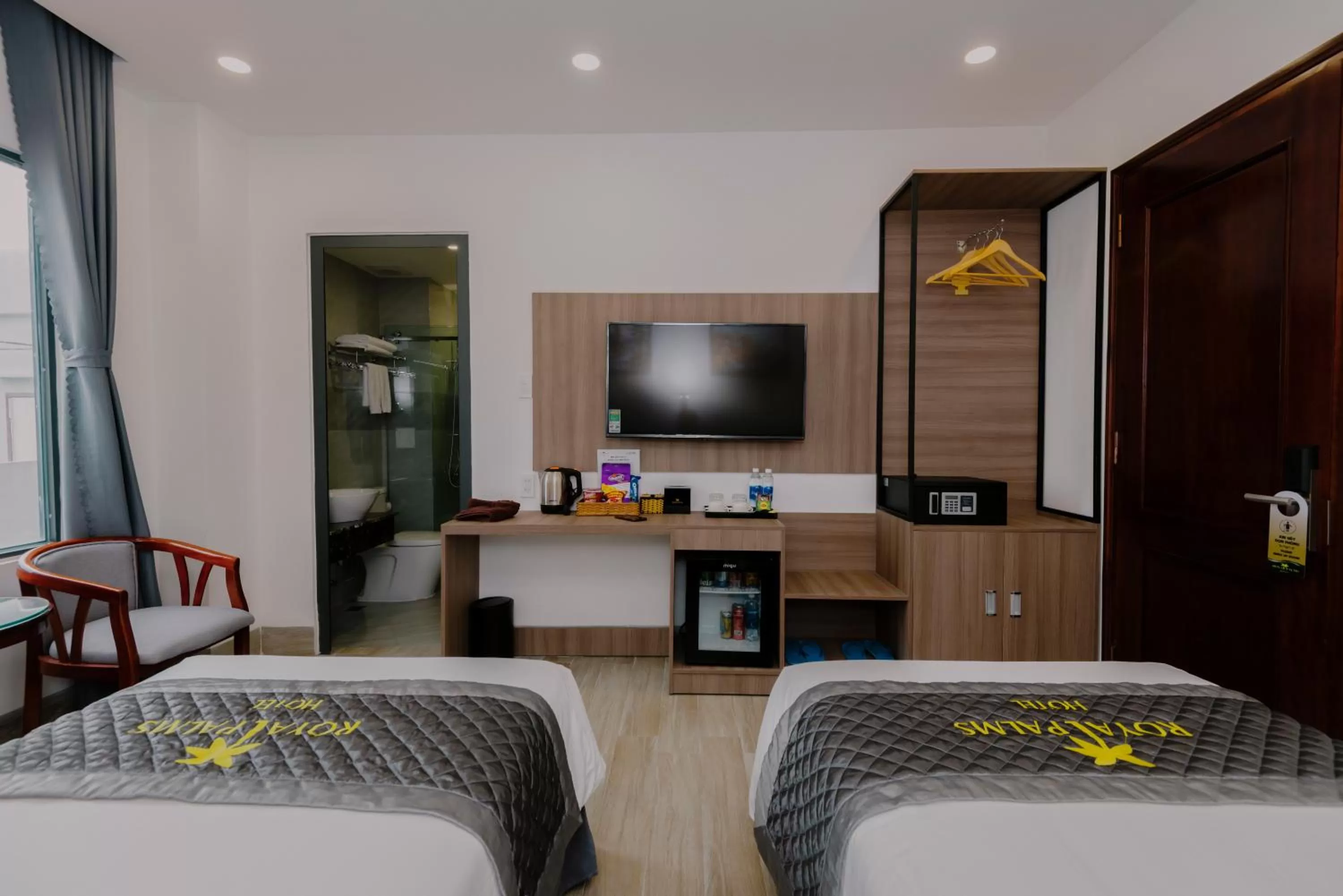 Bed in Royal Palms Hotel