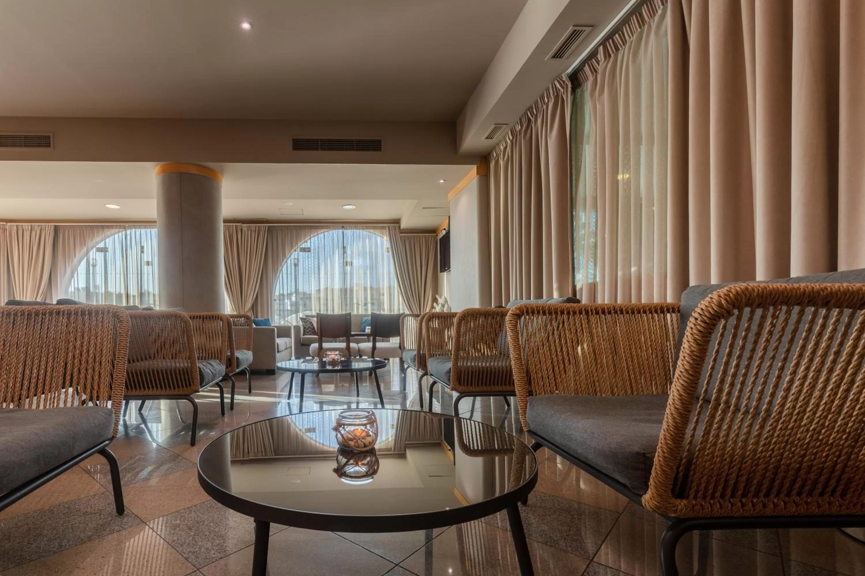 Lounge or bar in The Navigator - Solaqua