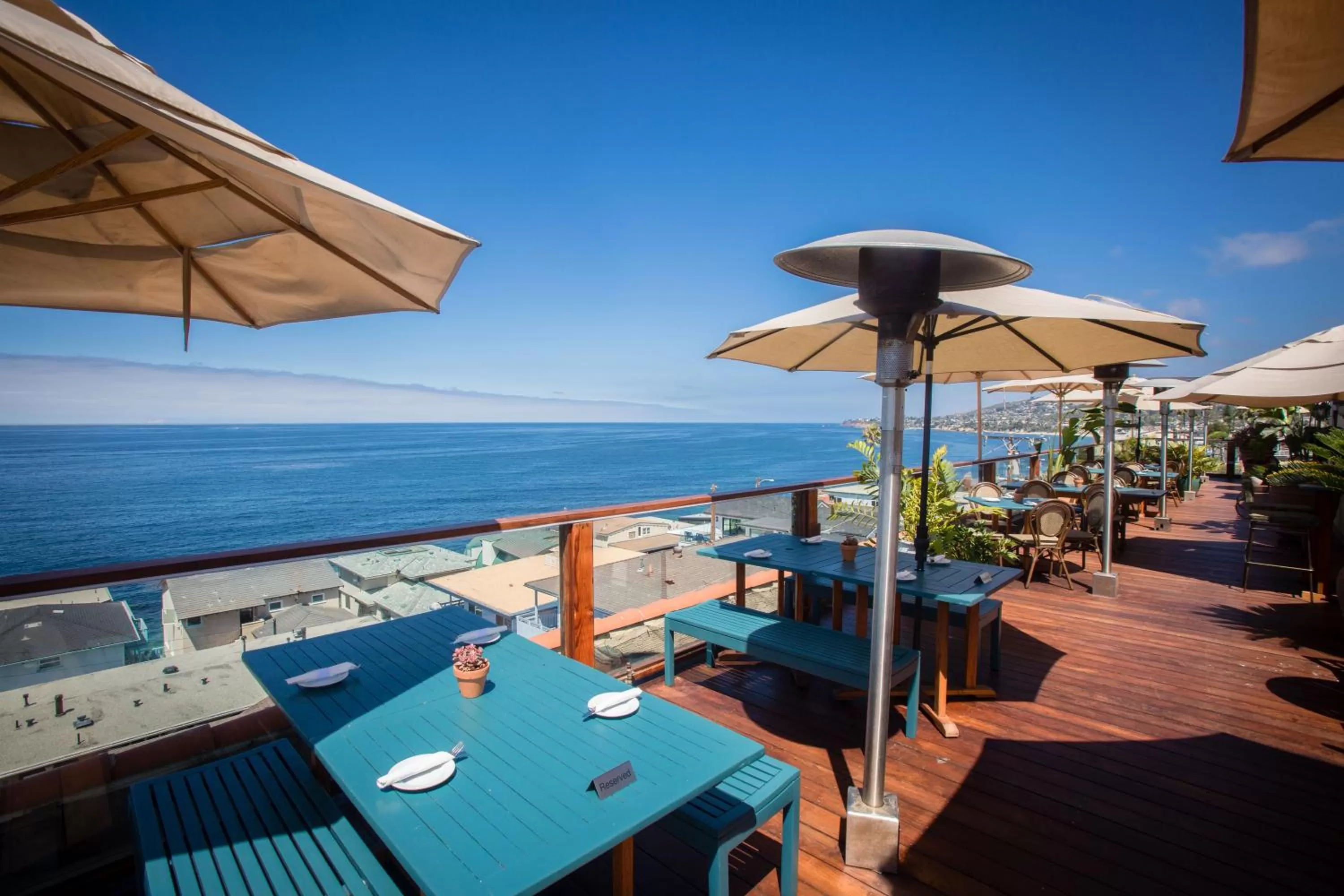 Lounge or bar in La Casa Del Camino