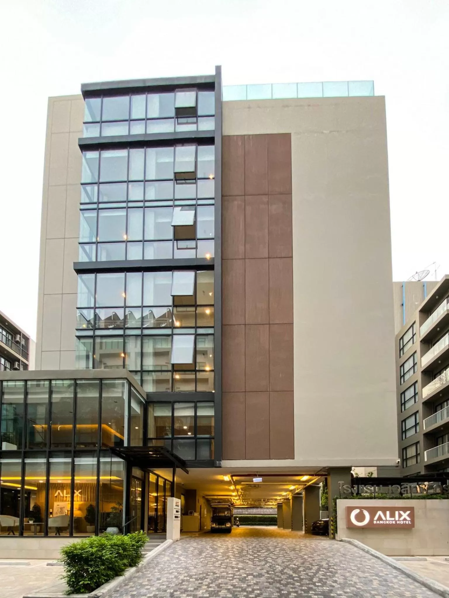 Property building in Alix Bangkok Hotel