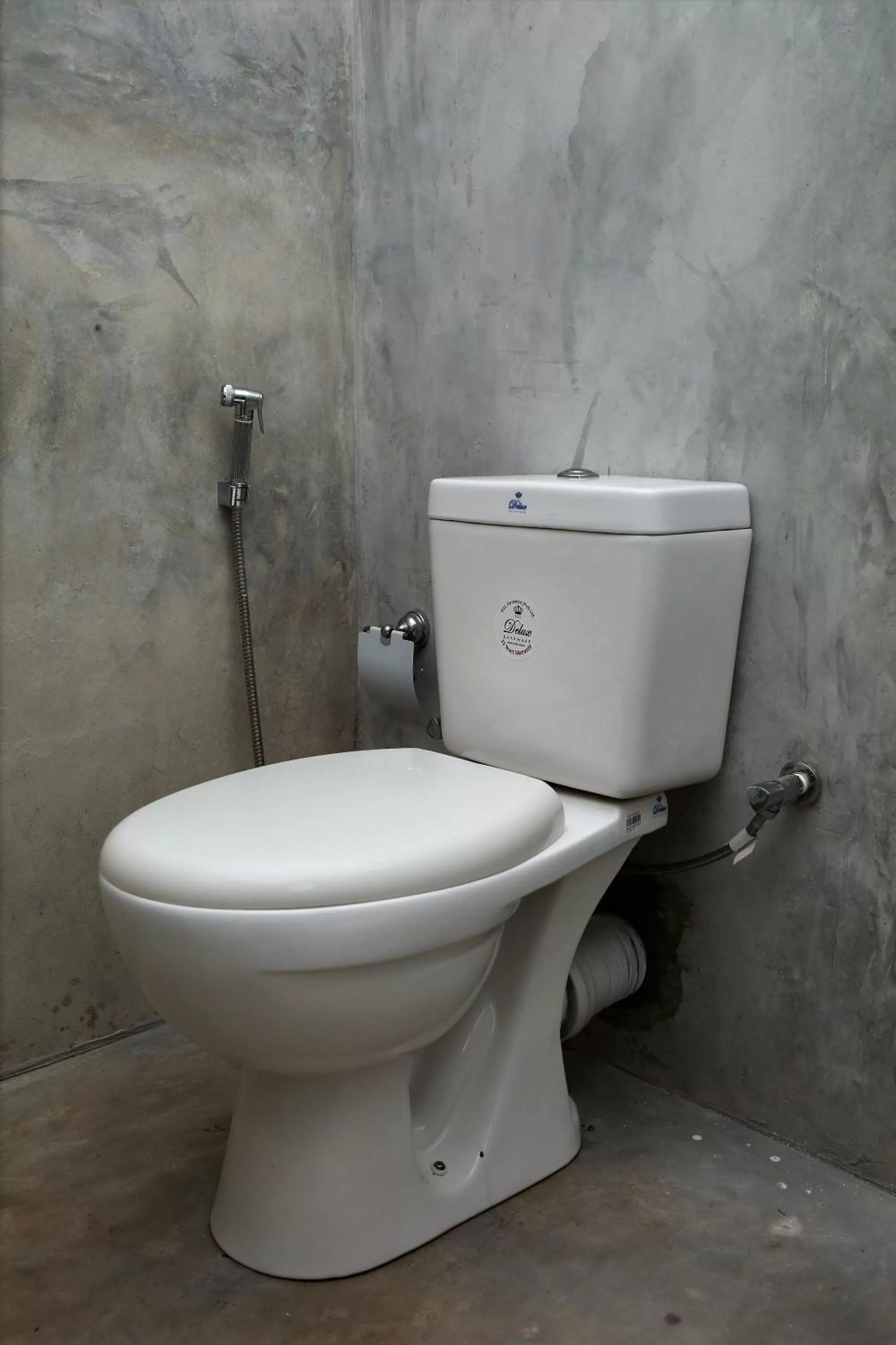 Bathroom in Sky Mountain Café with seaview