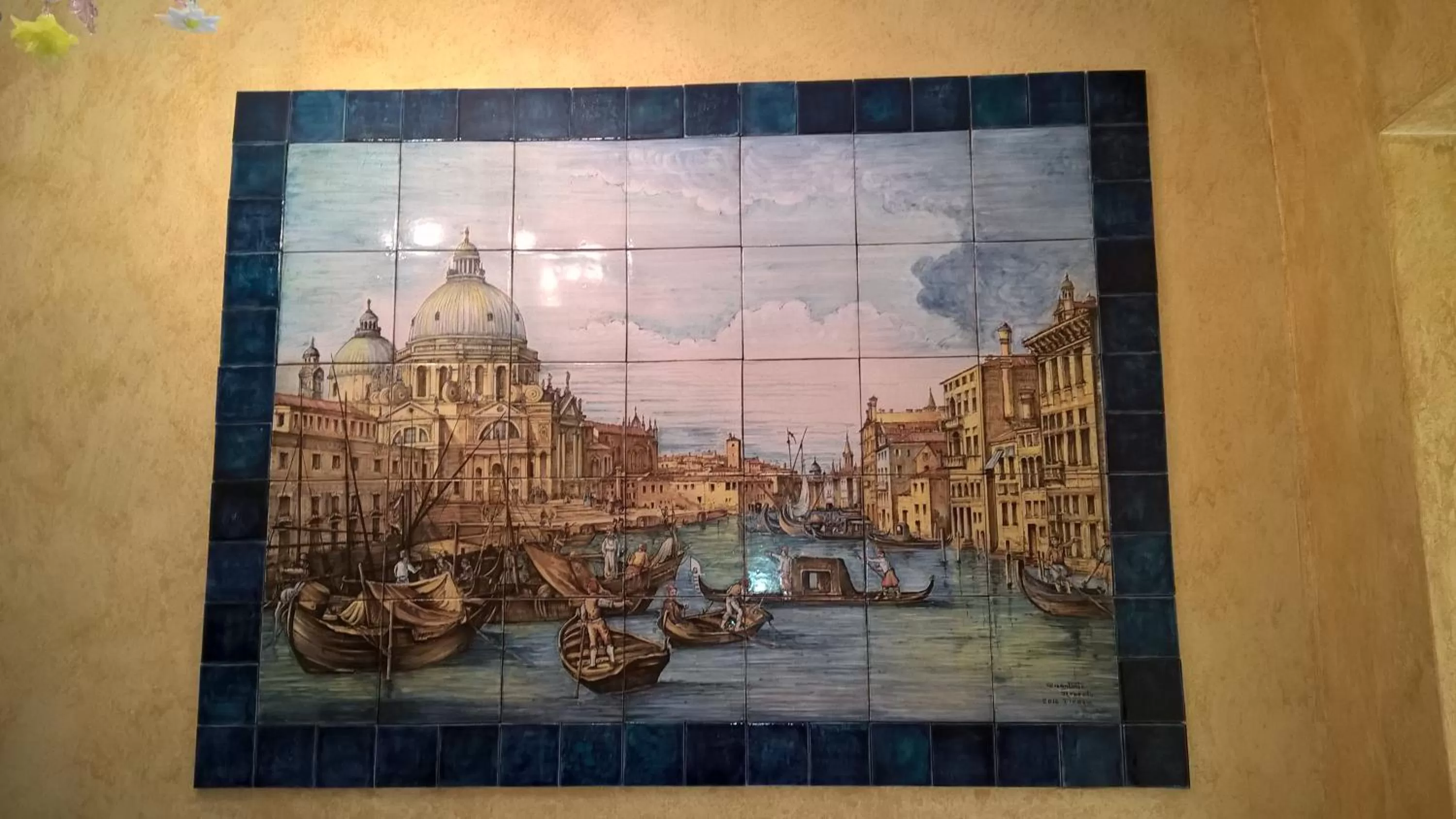 Decorative detail in Scalon del Doge