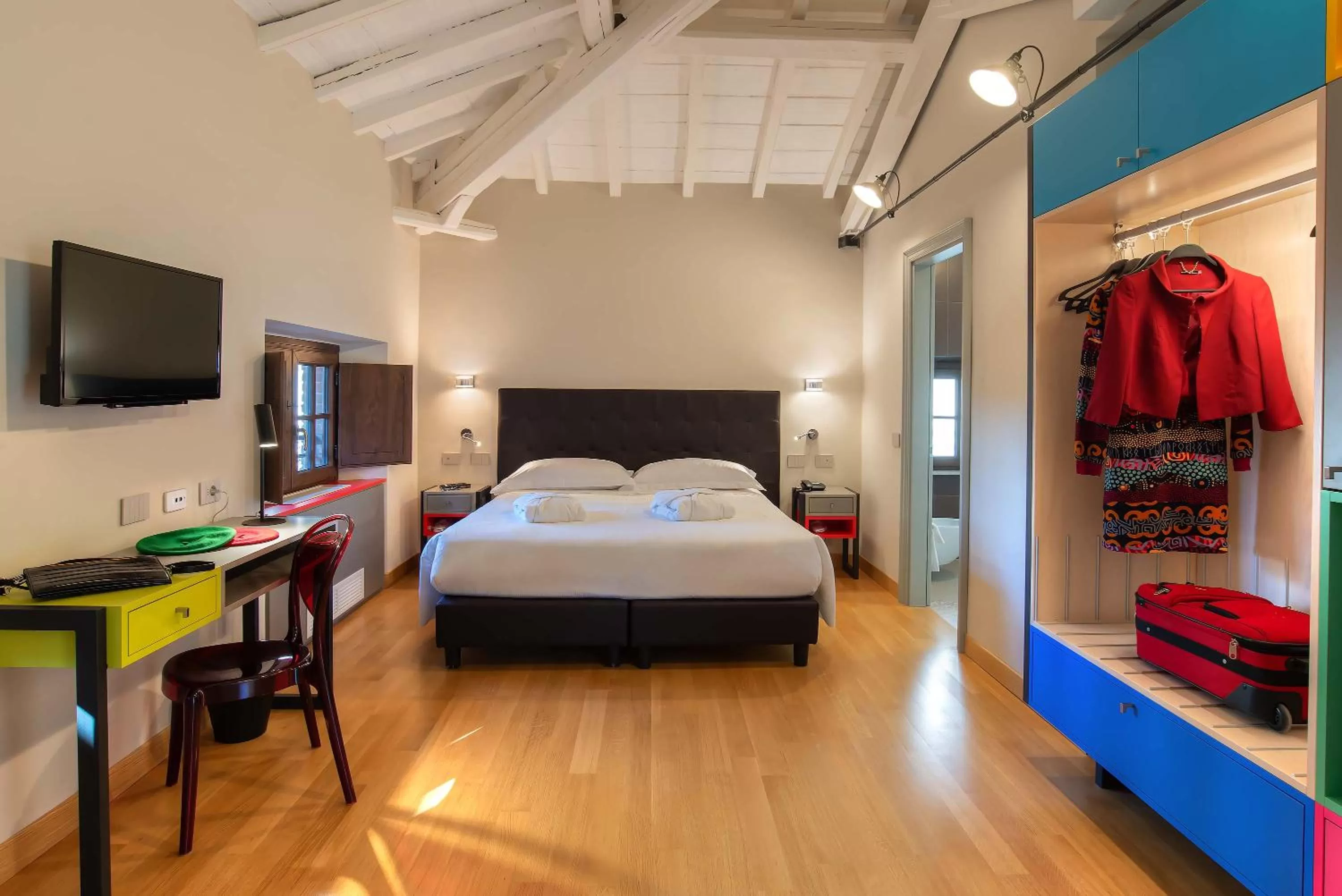 Bed in Albergo Etico Roma