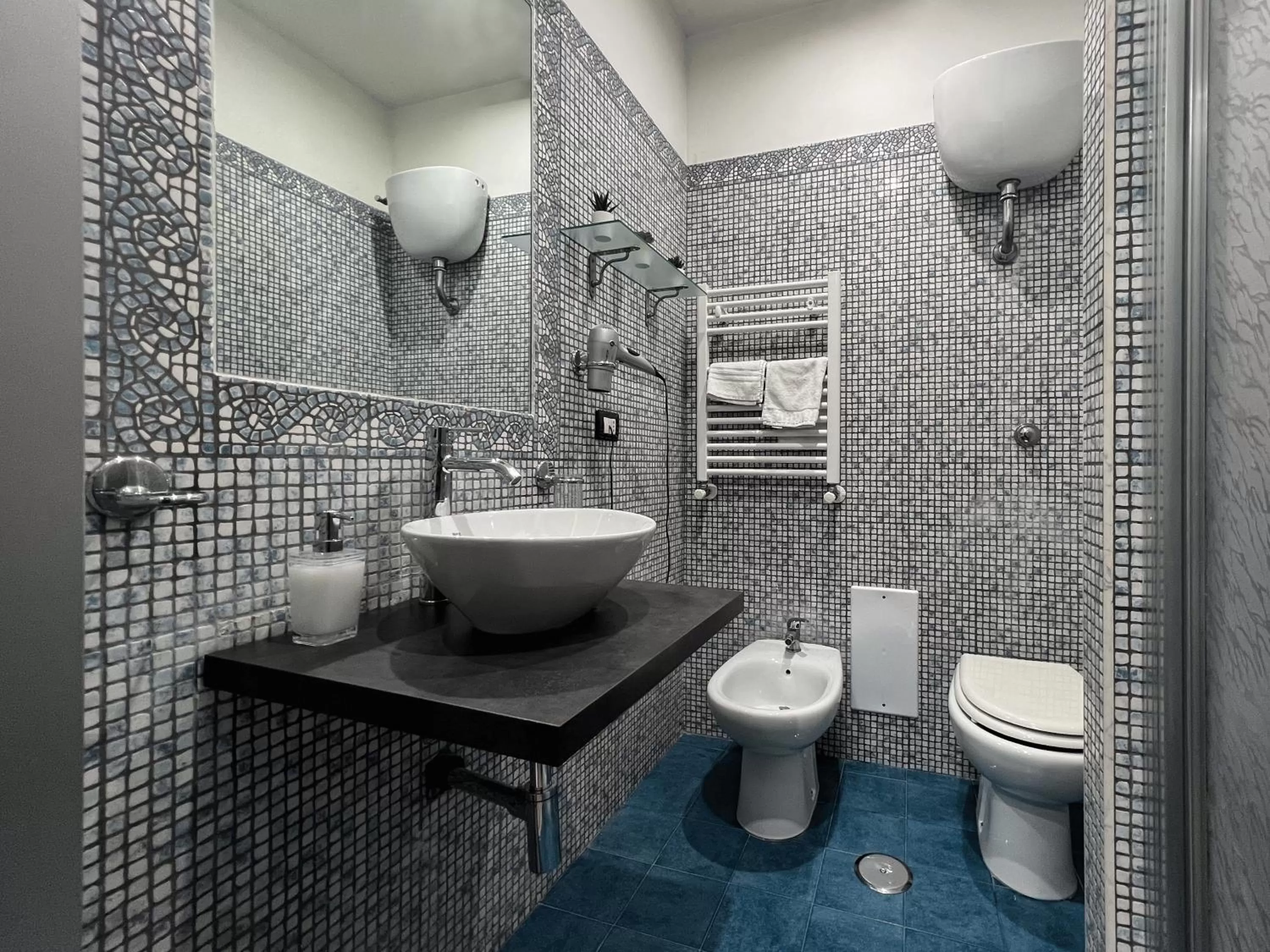 Bathroom in Tiè tiè