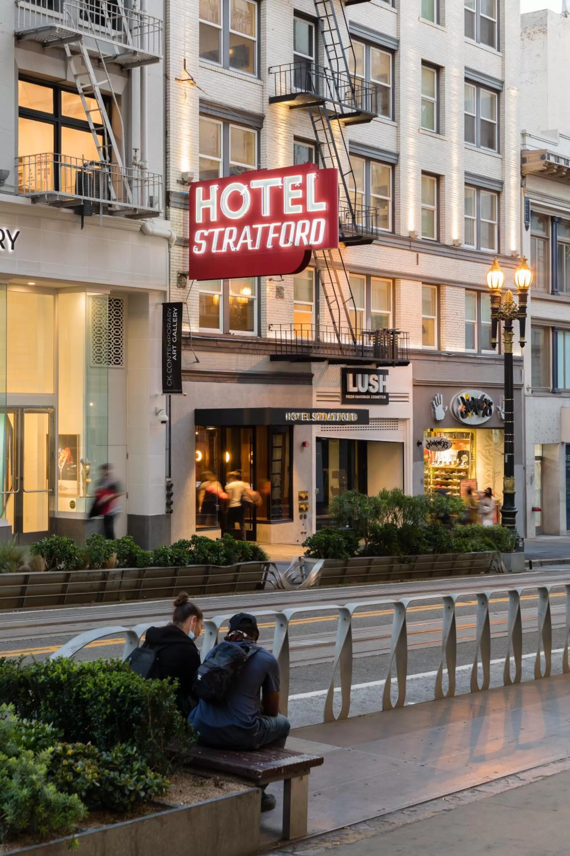 Property building in Hotel Stratford San Francisco - Handwritten Collection
