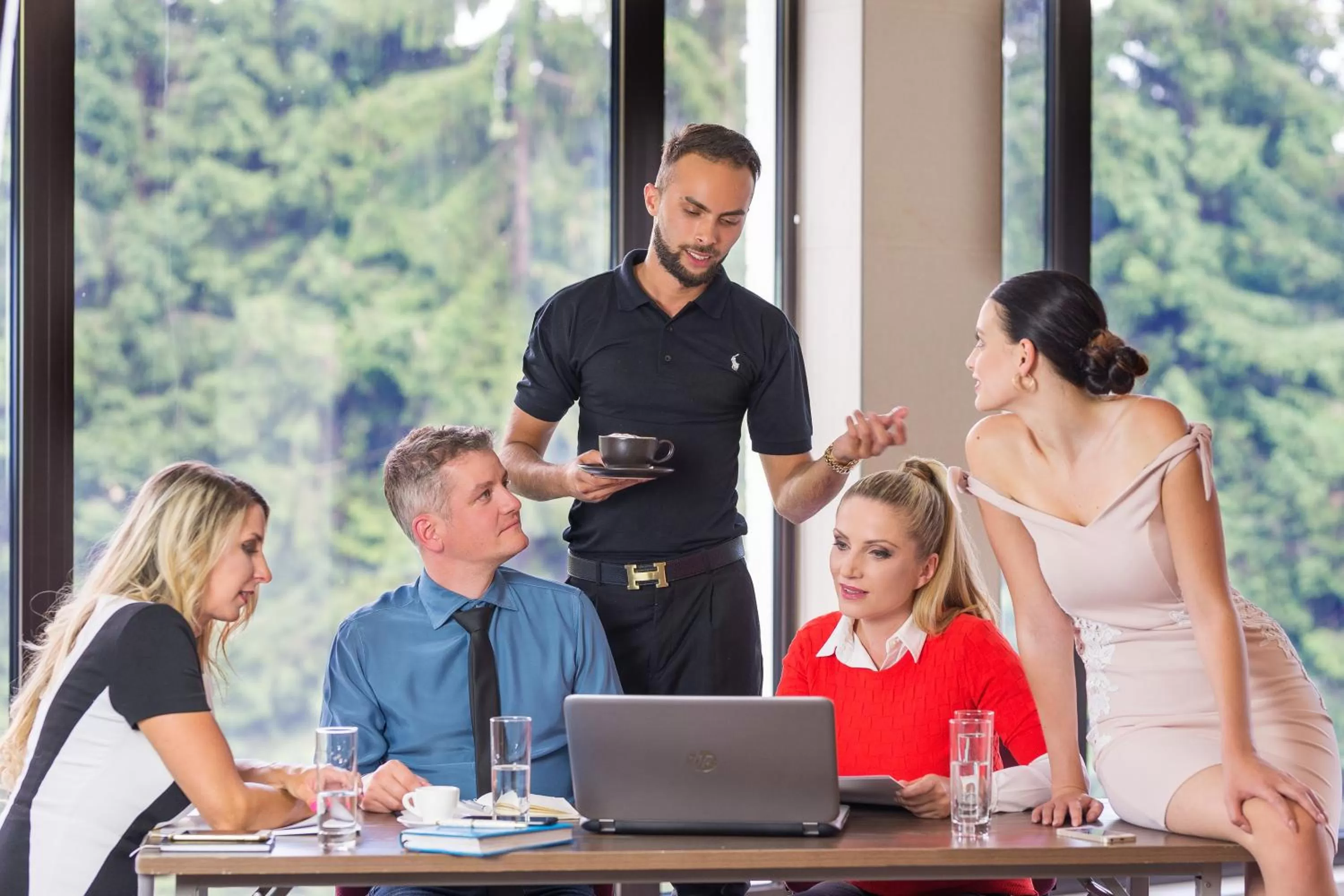 Communal lounge/ TV room in Zámek Lužec Spa & Wellness Resort