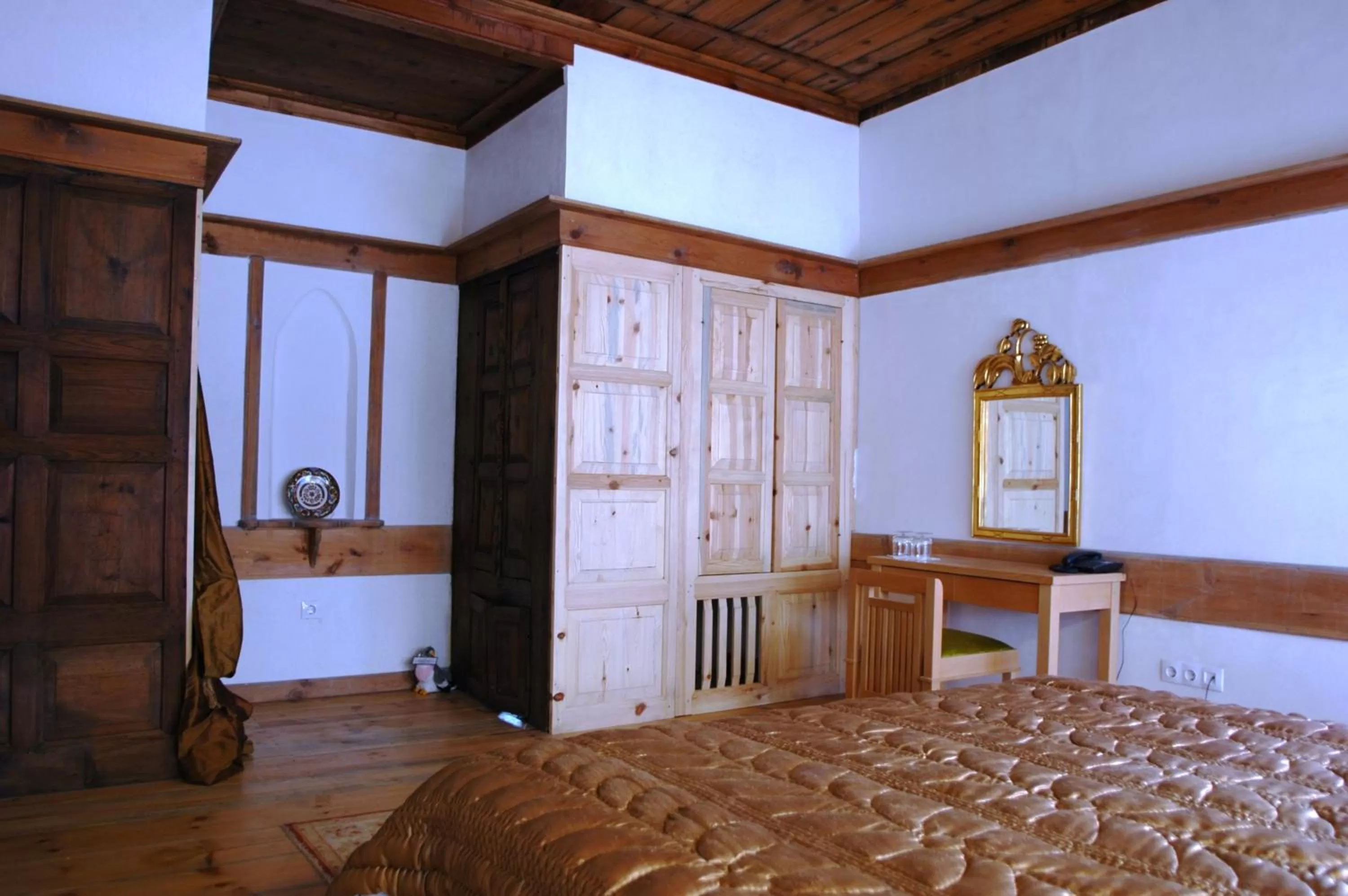Photo of the whole room, Bed in Gulevi Safranbolu Heritage Hotel