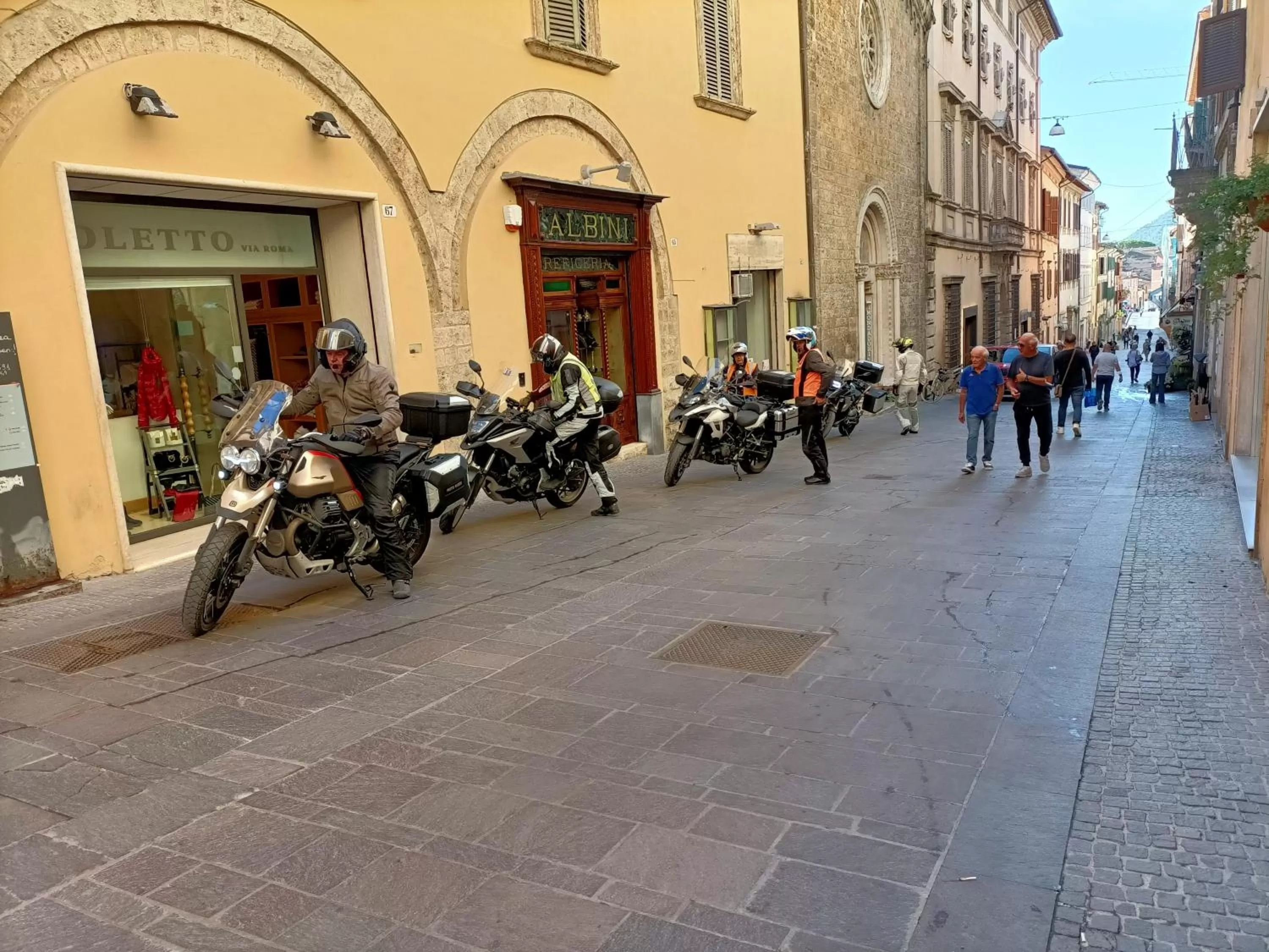Street view in il CAPITELLO