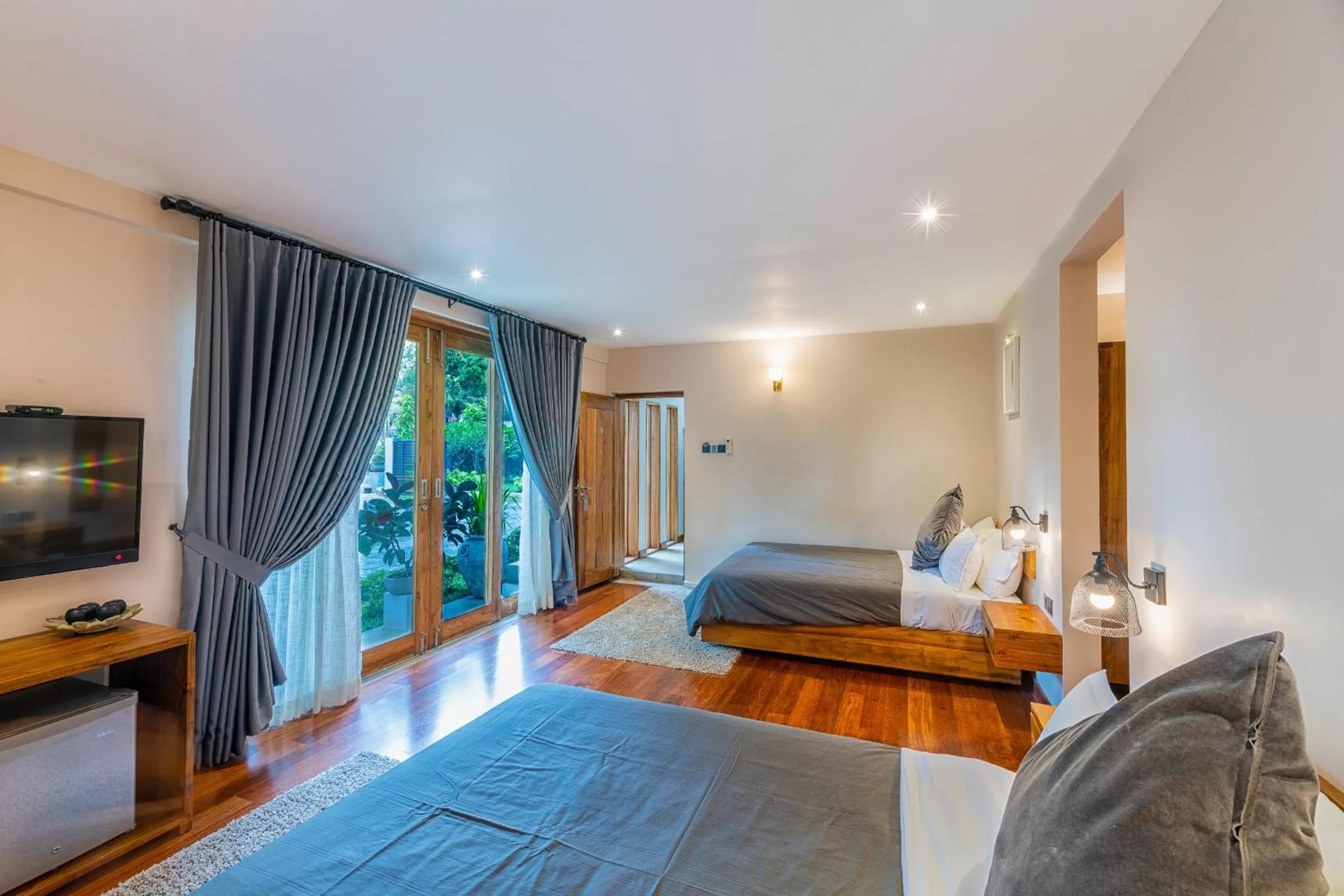 Bed in Aryana Boutique Hotel