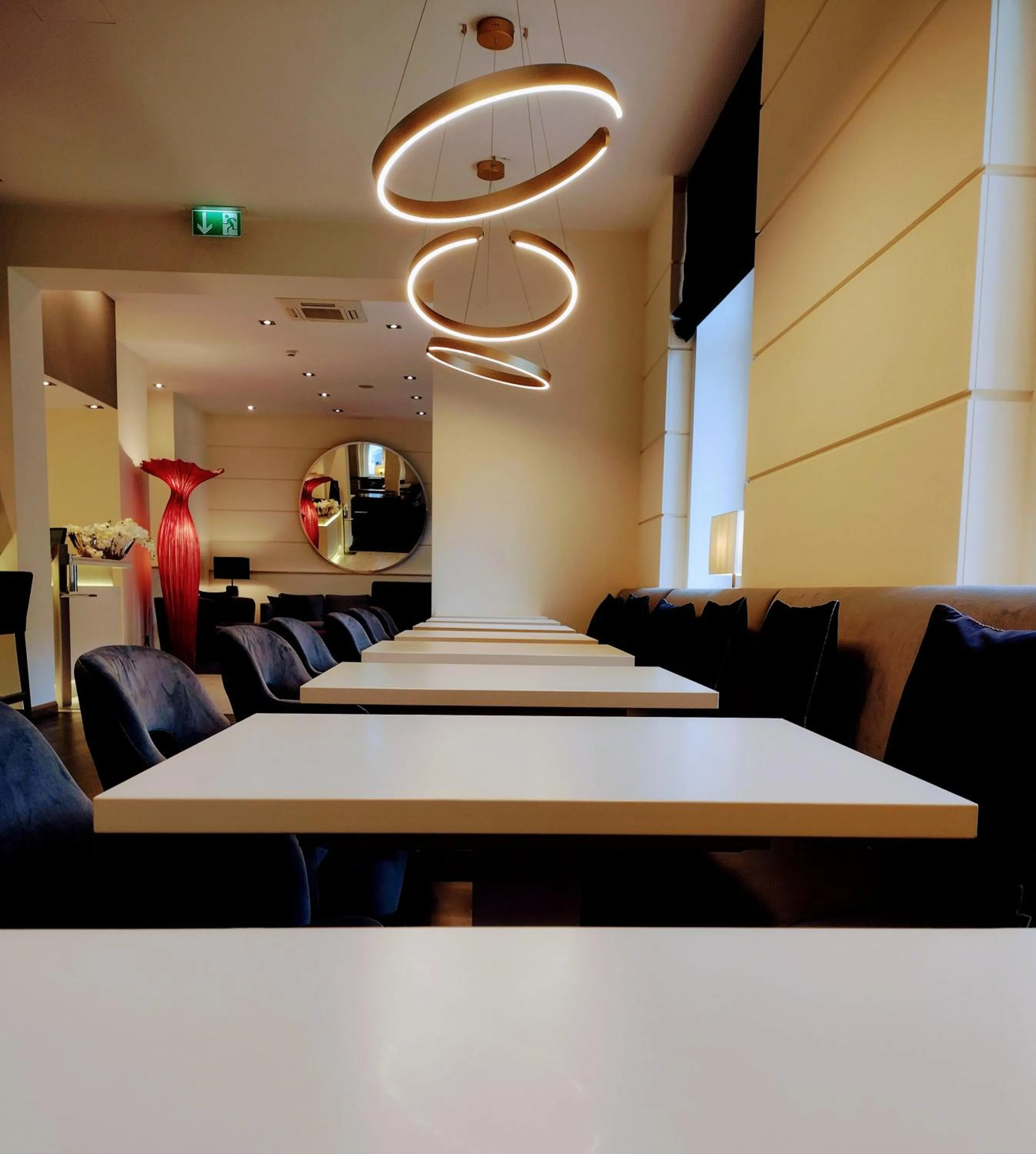 Seating area in Hotel Hamburger Hof