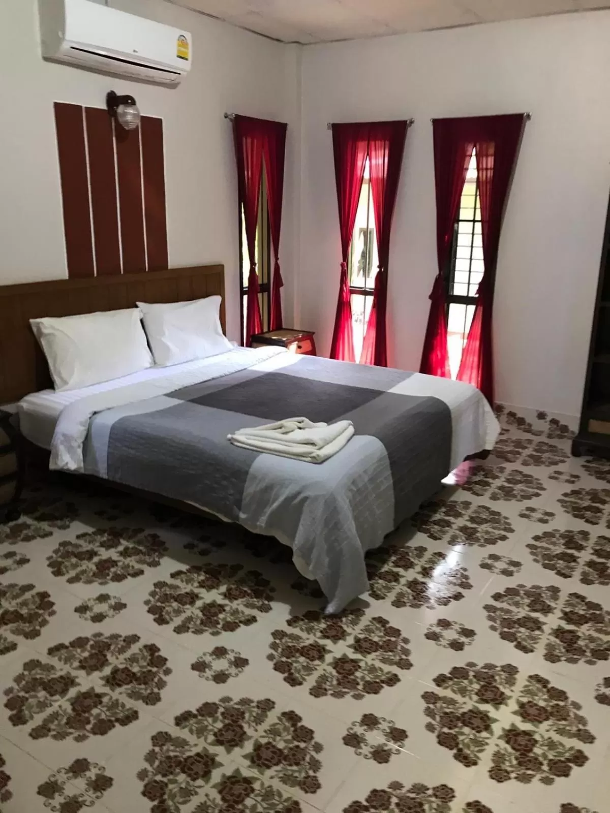 Bed in Fine Times Resort