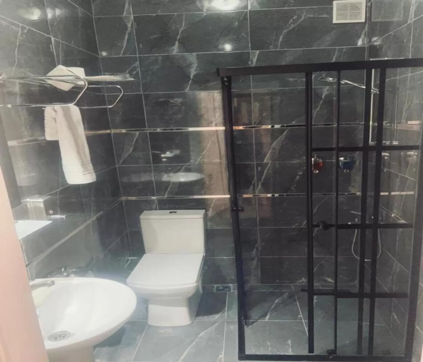 Shower, Bathroom in Old City Family Hotel