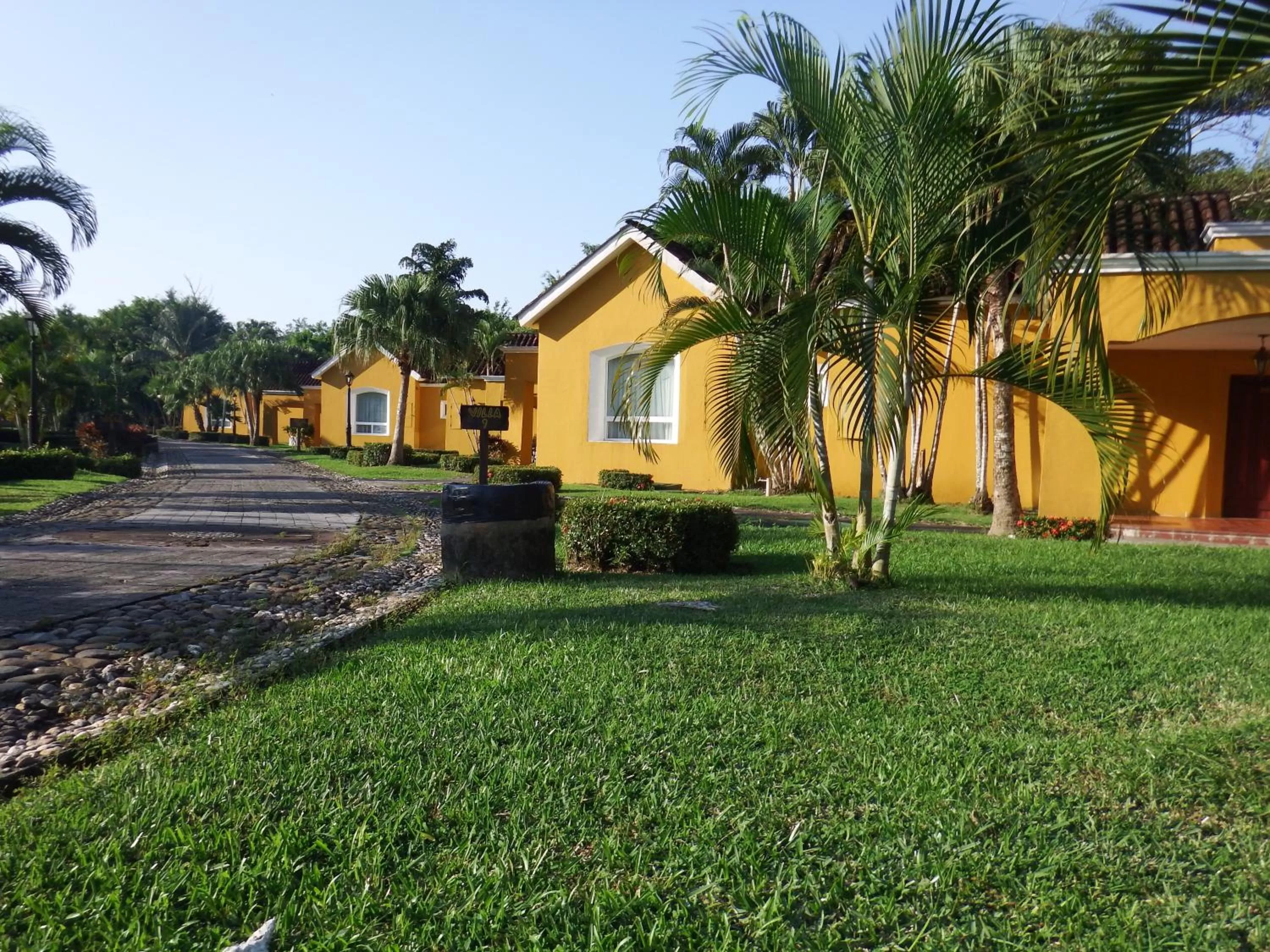 Spa and wellness centre/facilities in Amatique Bay Hotel