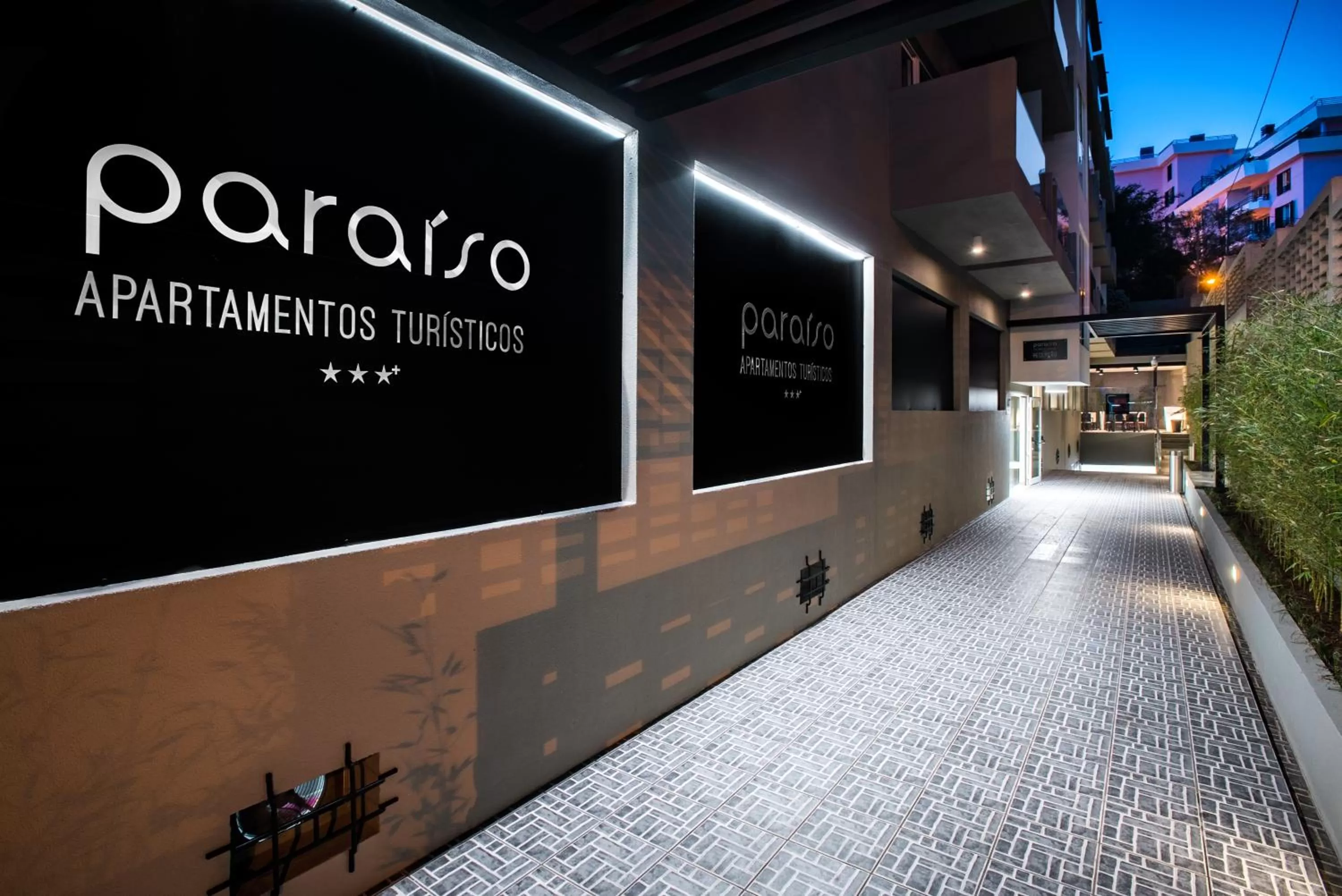 Property building in Apartamentos Turisticos Paraiso