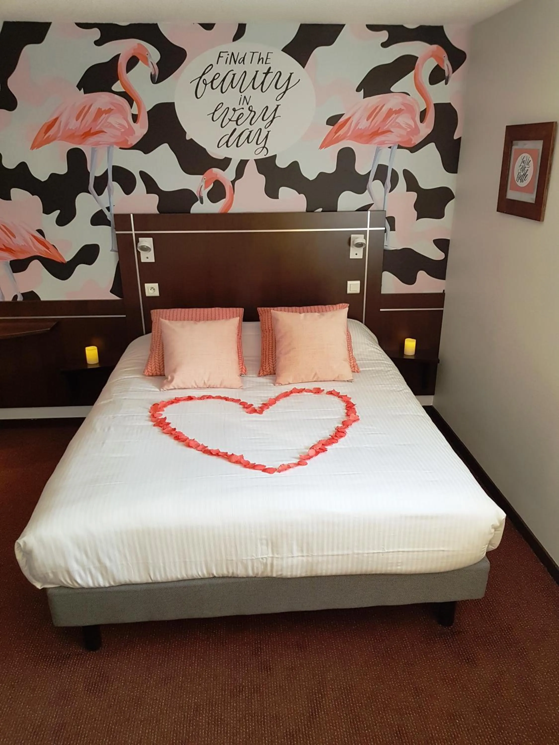 Bed in Logis Boutique Hotel Novalis