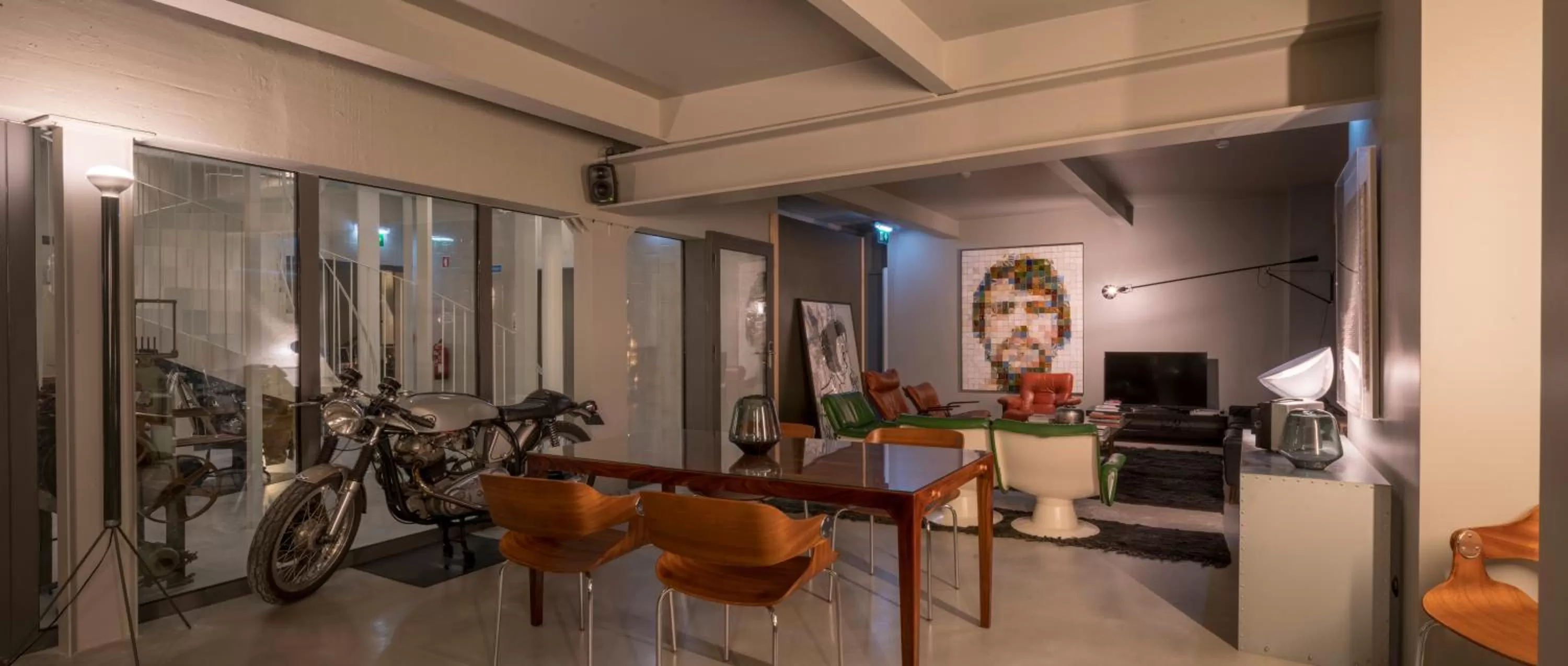 Lounge or bar in Raw Culture Art & Lofts Bairro Alto