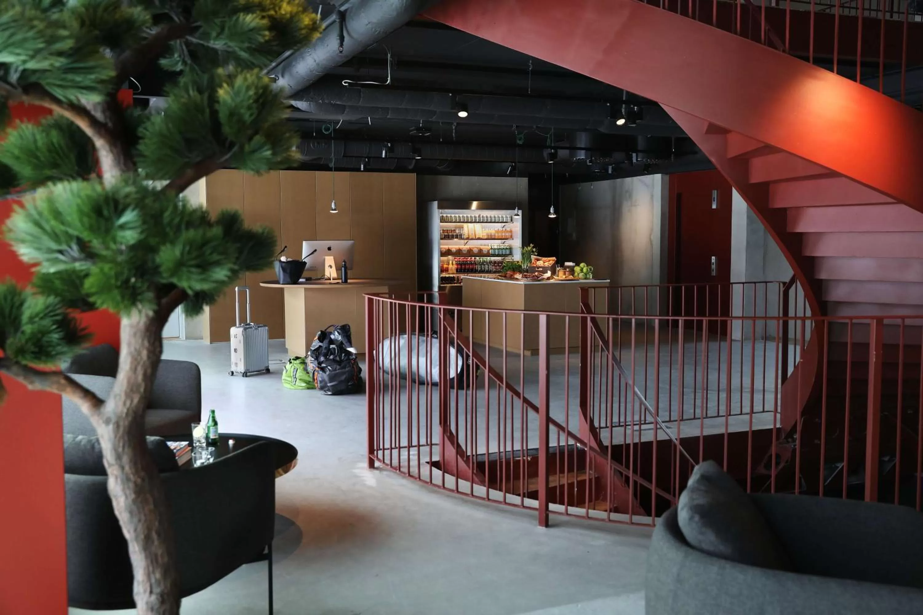 Lobby or reception in Best Western Plus Ten Hotel