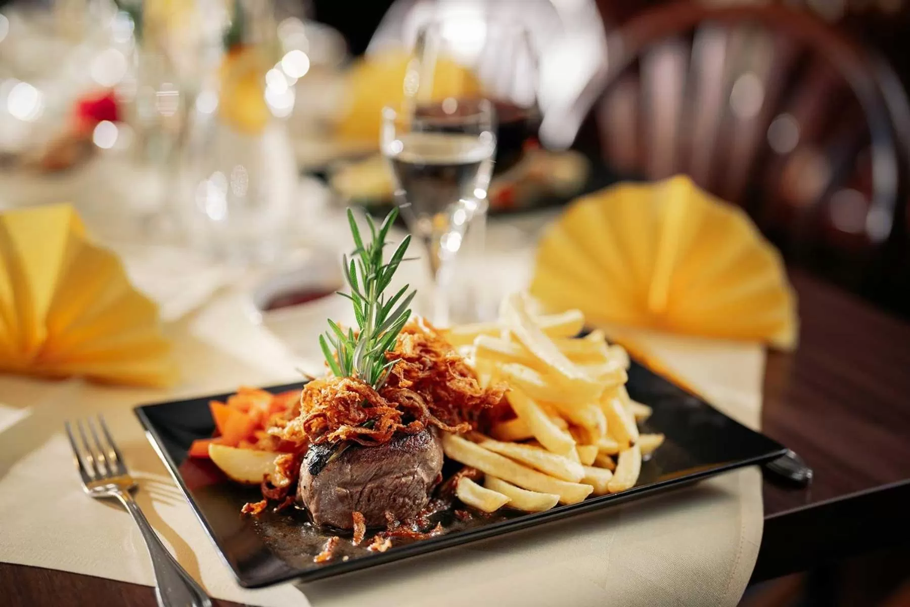 Restaurant/places to eat in Hotel Park Cafe Reichl