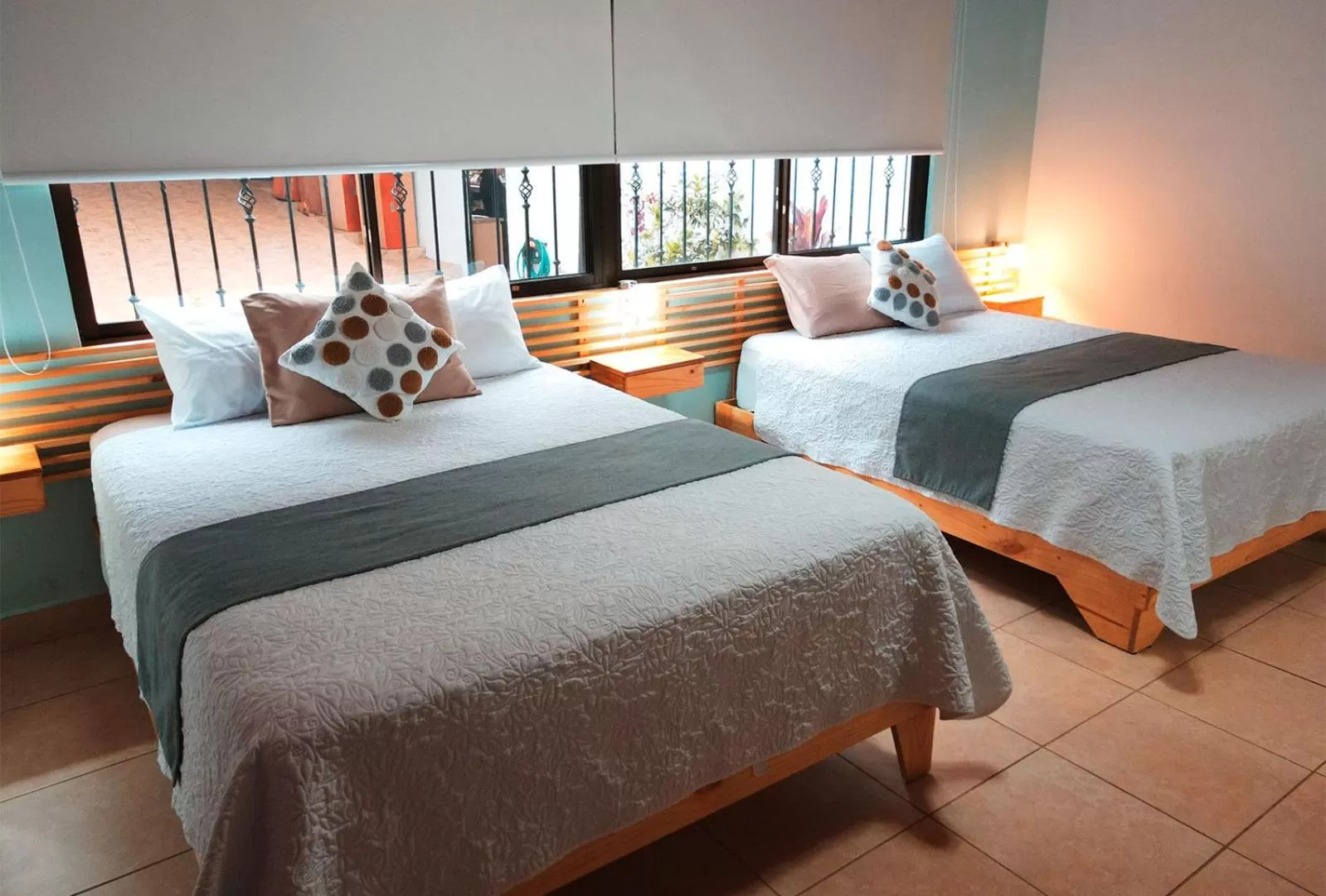 Photo of the whole room, Bed in Trebol Amarillo Bed & Breakfast