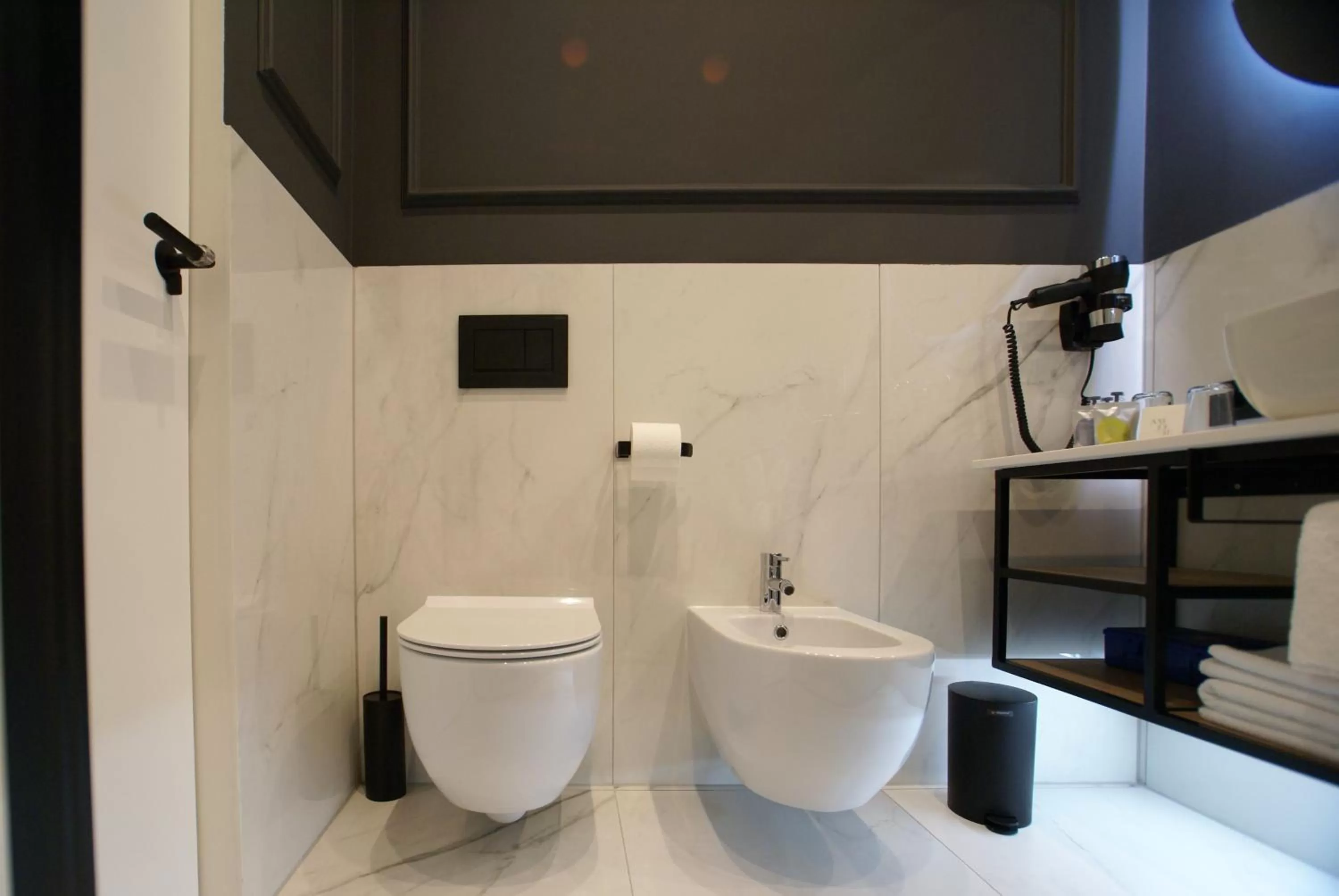 Bathroom in Fingerprint Luxury Apartments