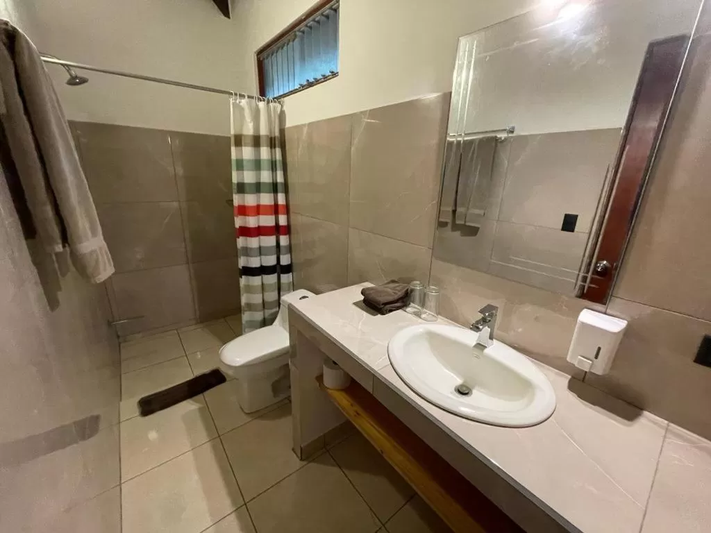 Shower in Villas Macondo