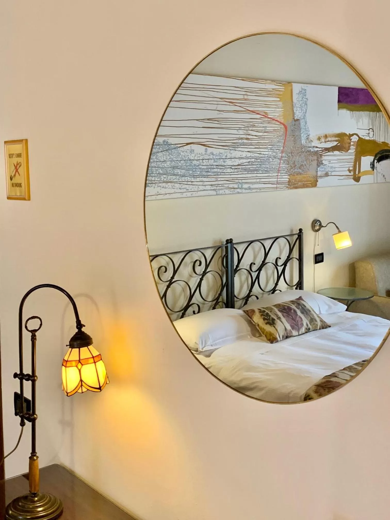 Decorative detail, Bed in Hotel De Prati