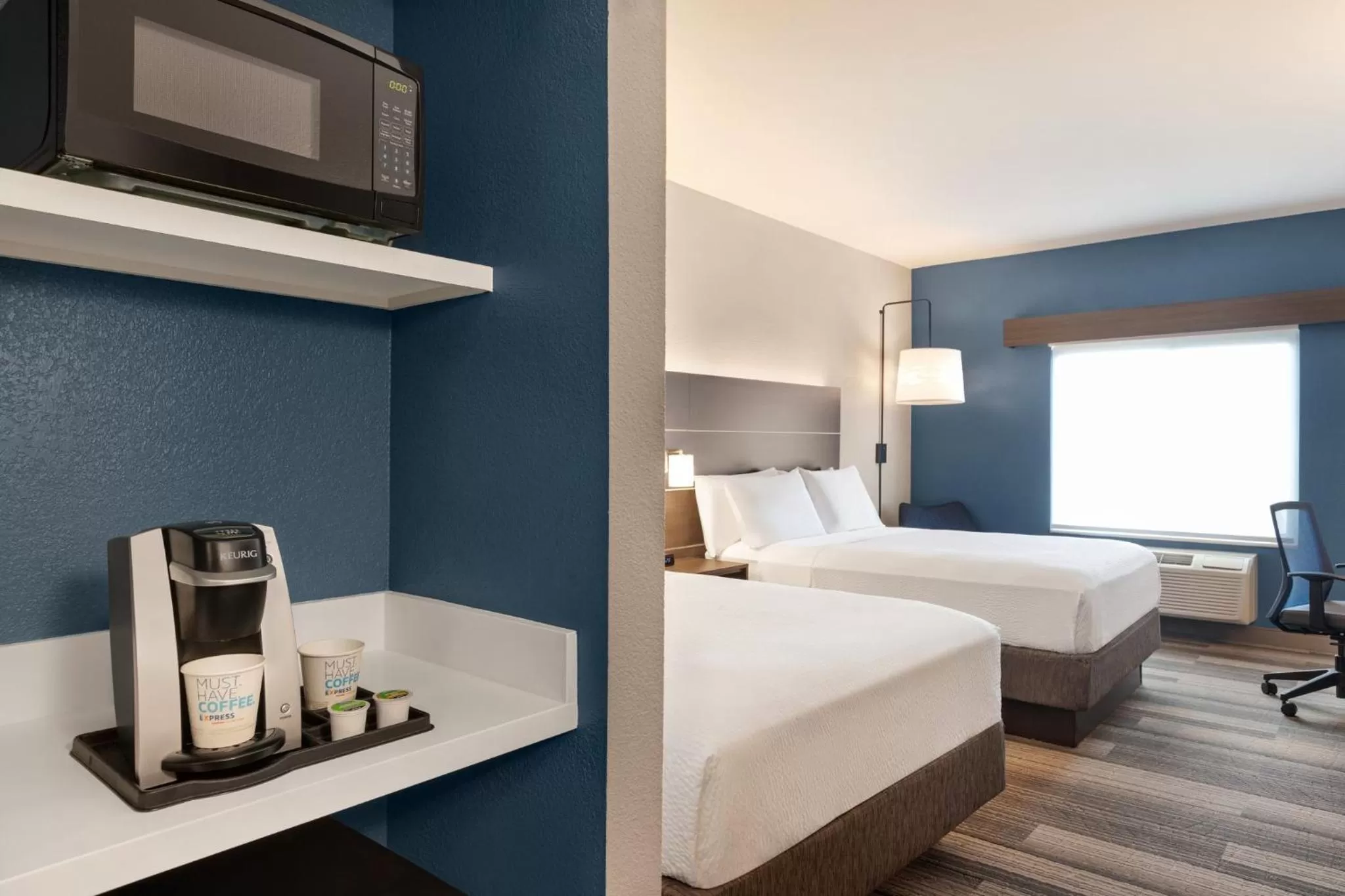 Photo of the whole room, Bed in Holiday Inn Express & Suites Denver Airport by IHG