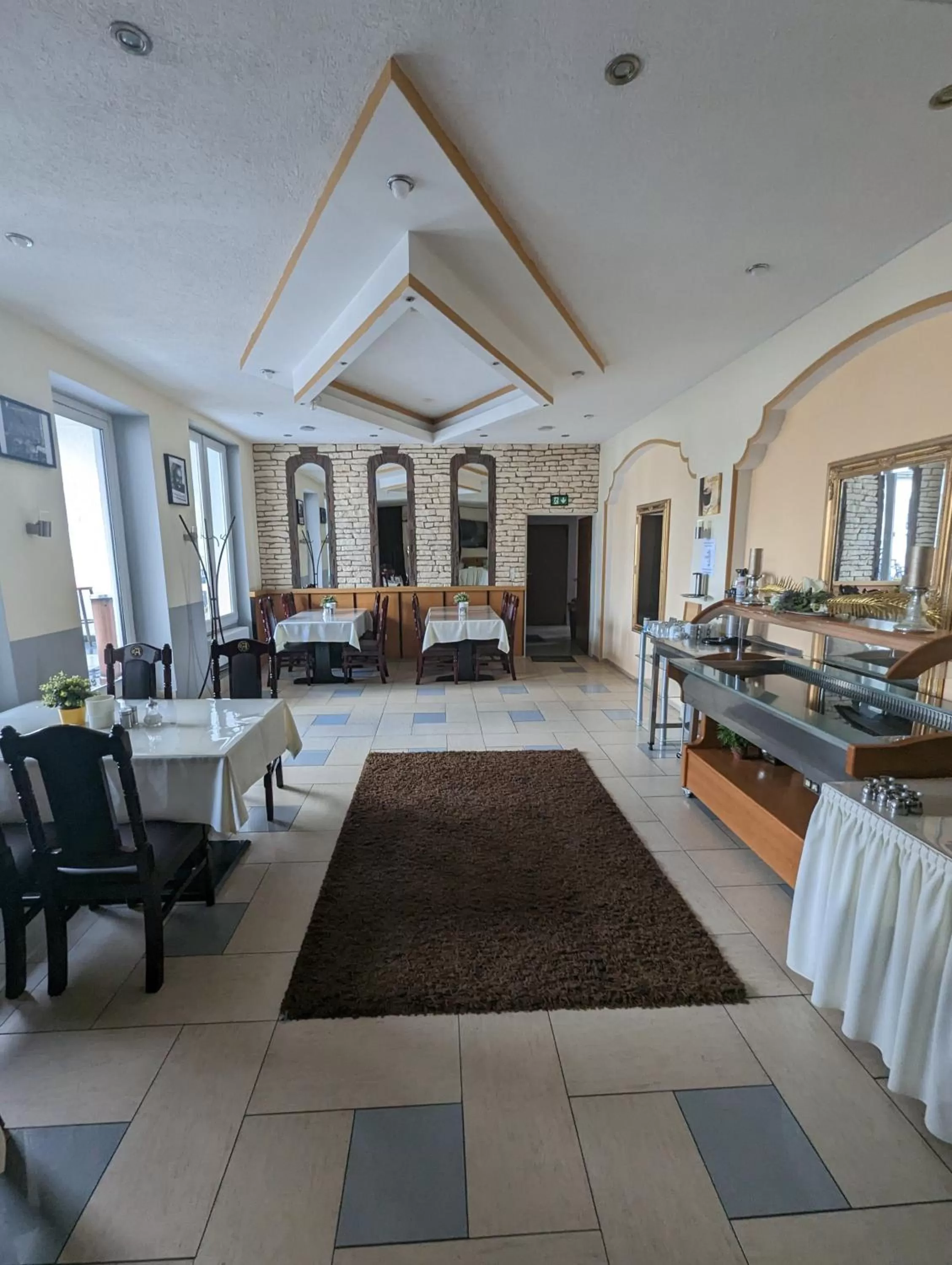 Restaurant/Places to Eat in Hotel Eiserner Anton