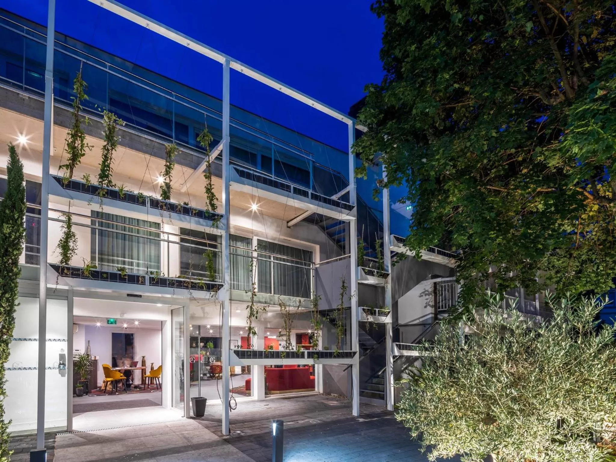 Facade/entrance in Hôtel Villa La Florangerie - SPA & Piscine