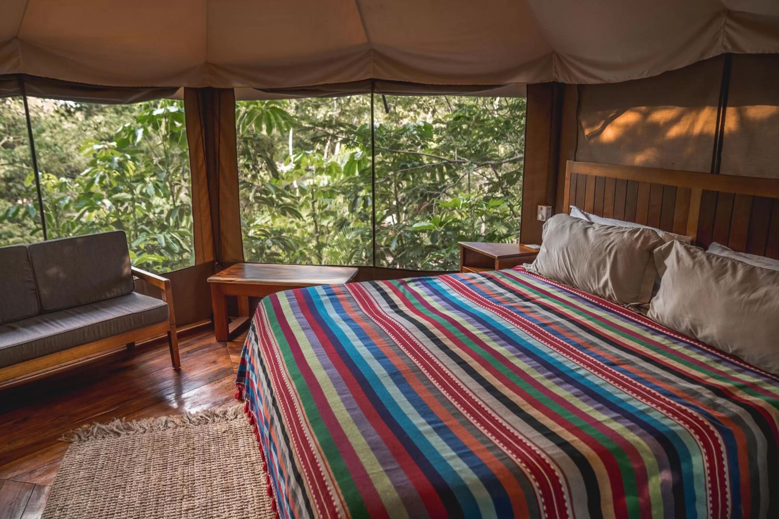 Bed in Destino Mío Mayan Jungle Retreat