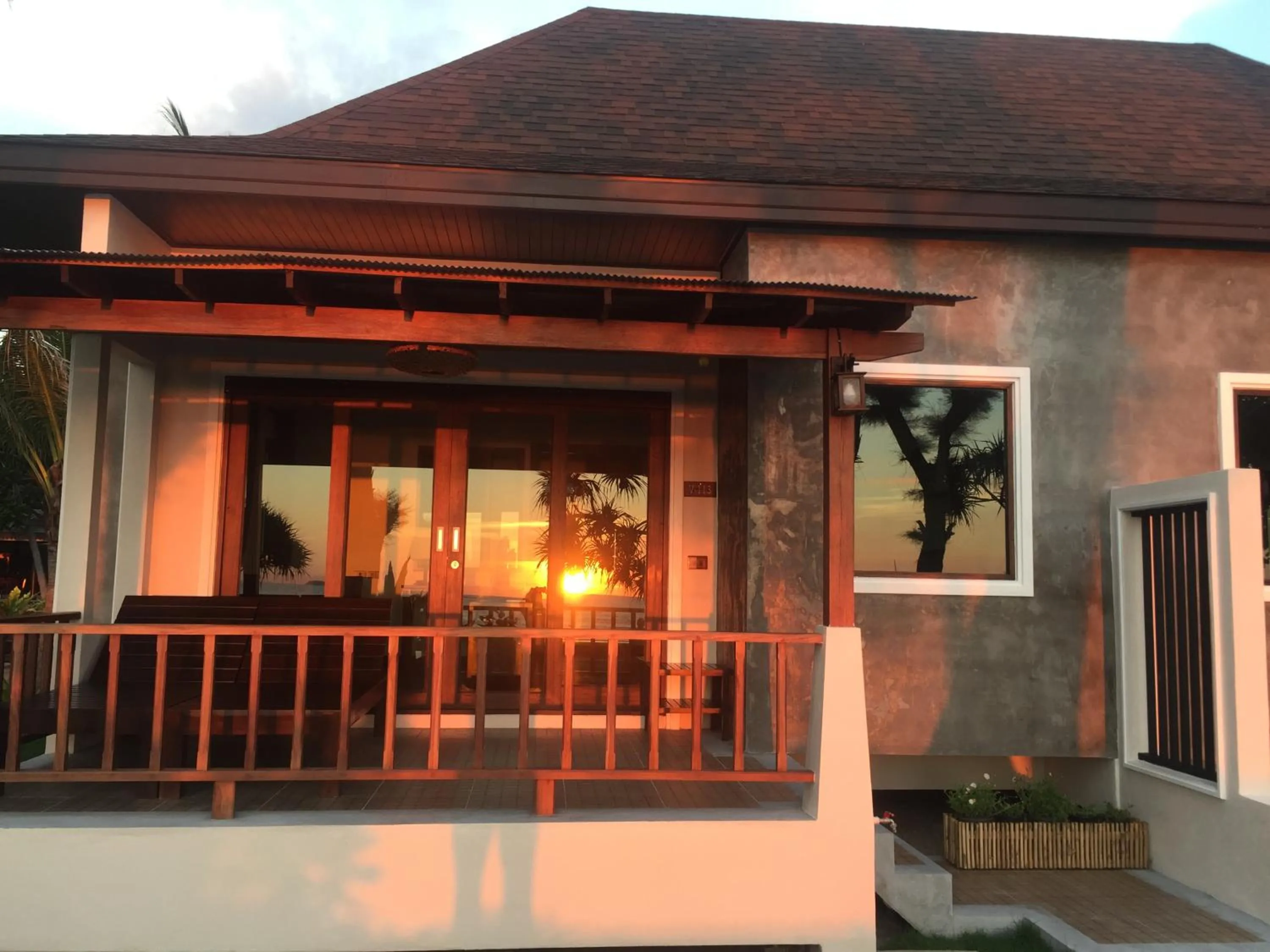 Southern Lanta Resort