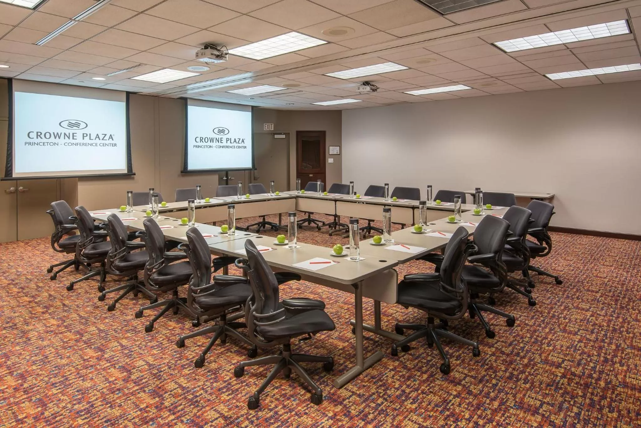 Meeting/conference room in Crowne Plaza Princeton - Conference Center by IHG