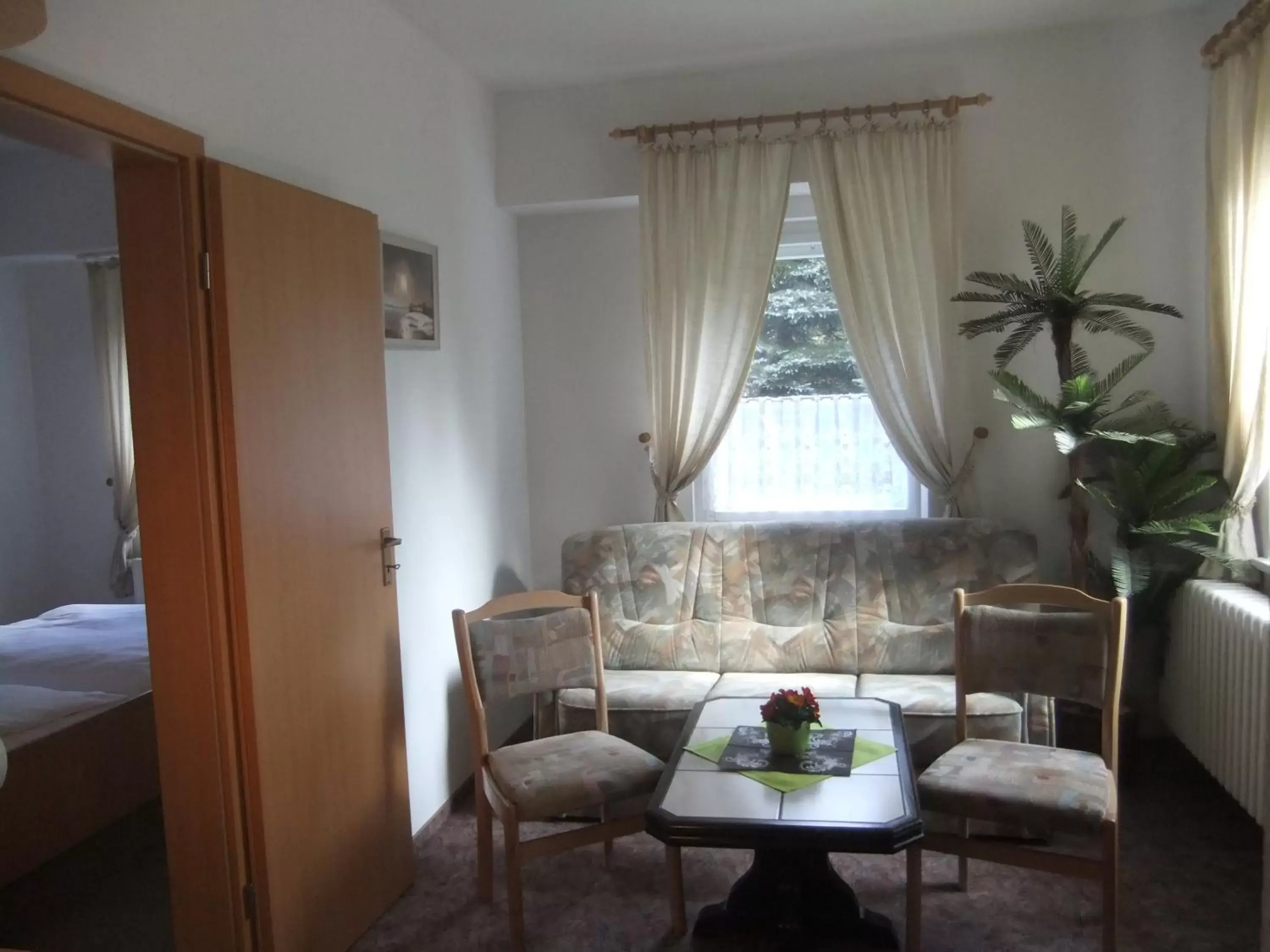 Double or Twin Room in Zur Edlen Krone Double or Twin Room in Zur Edlen Krone