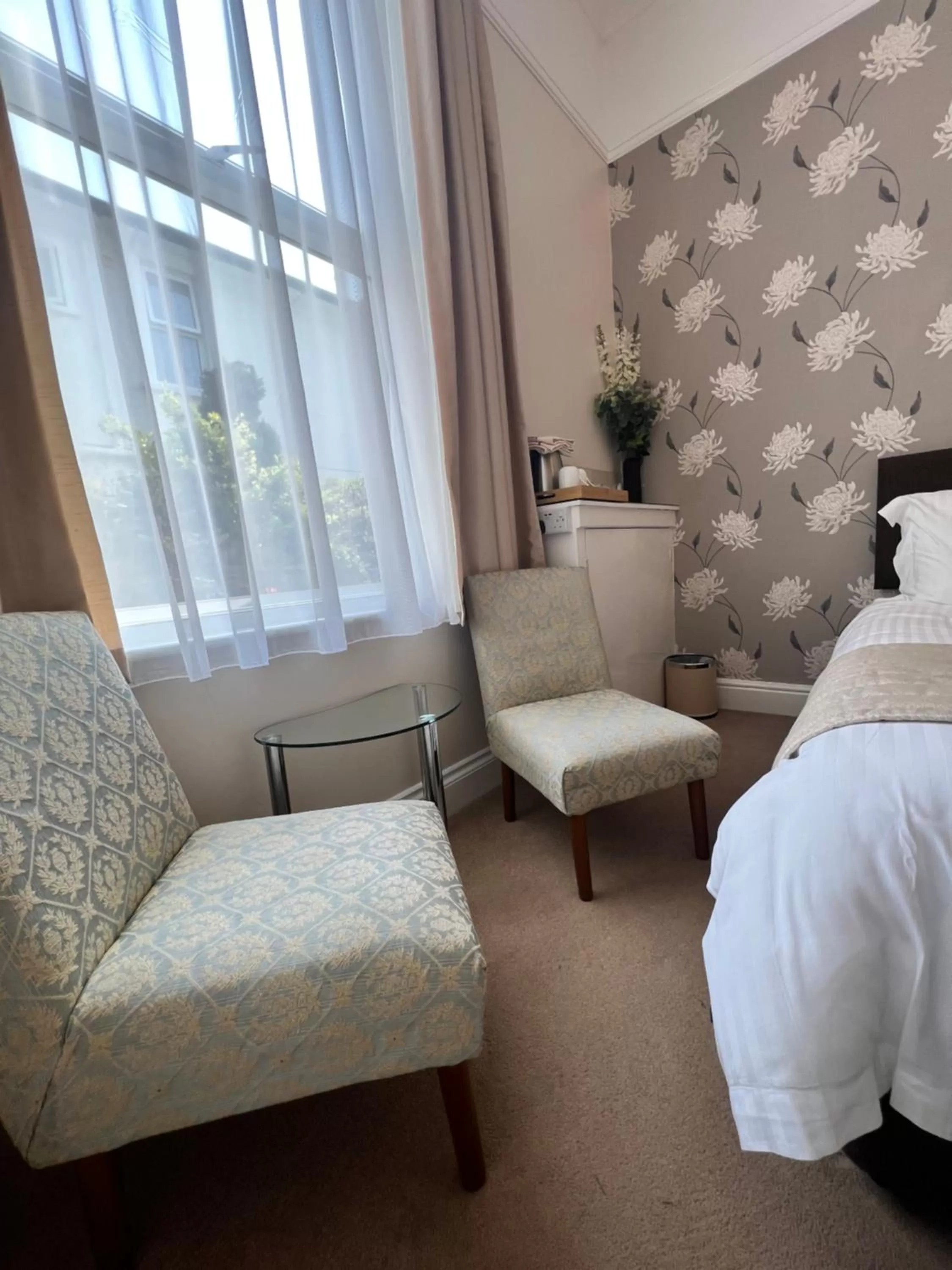 Bedroom, Bed in Birkdale Guest House