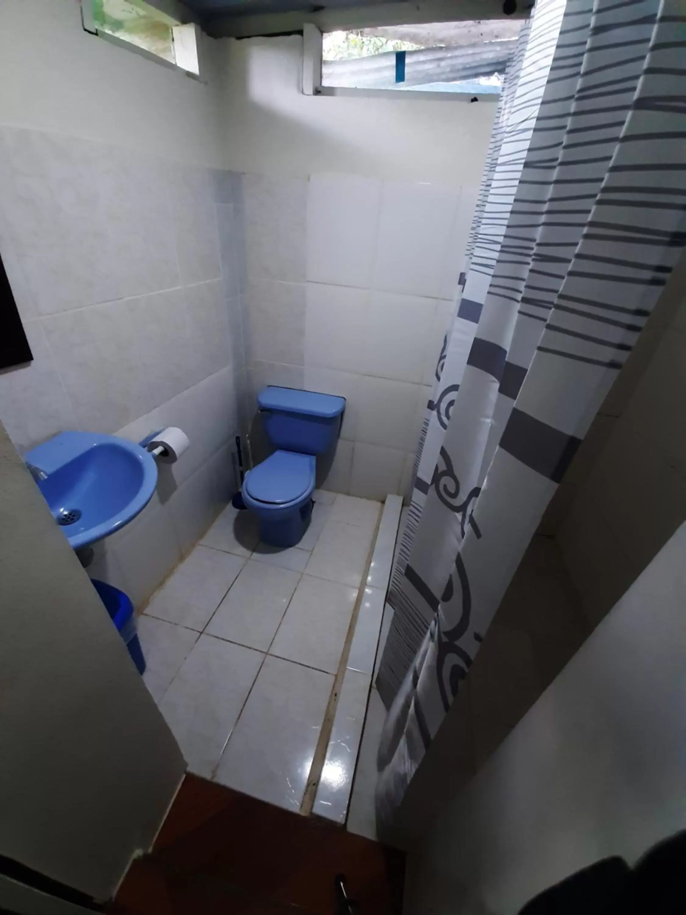 Family Room with Bathroom in Ecocabañas Manguare Family Room with Bathroom in Ecocabañas Manguare