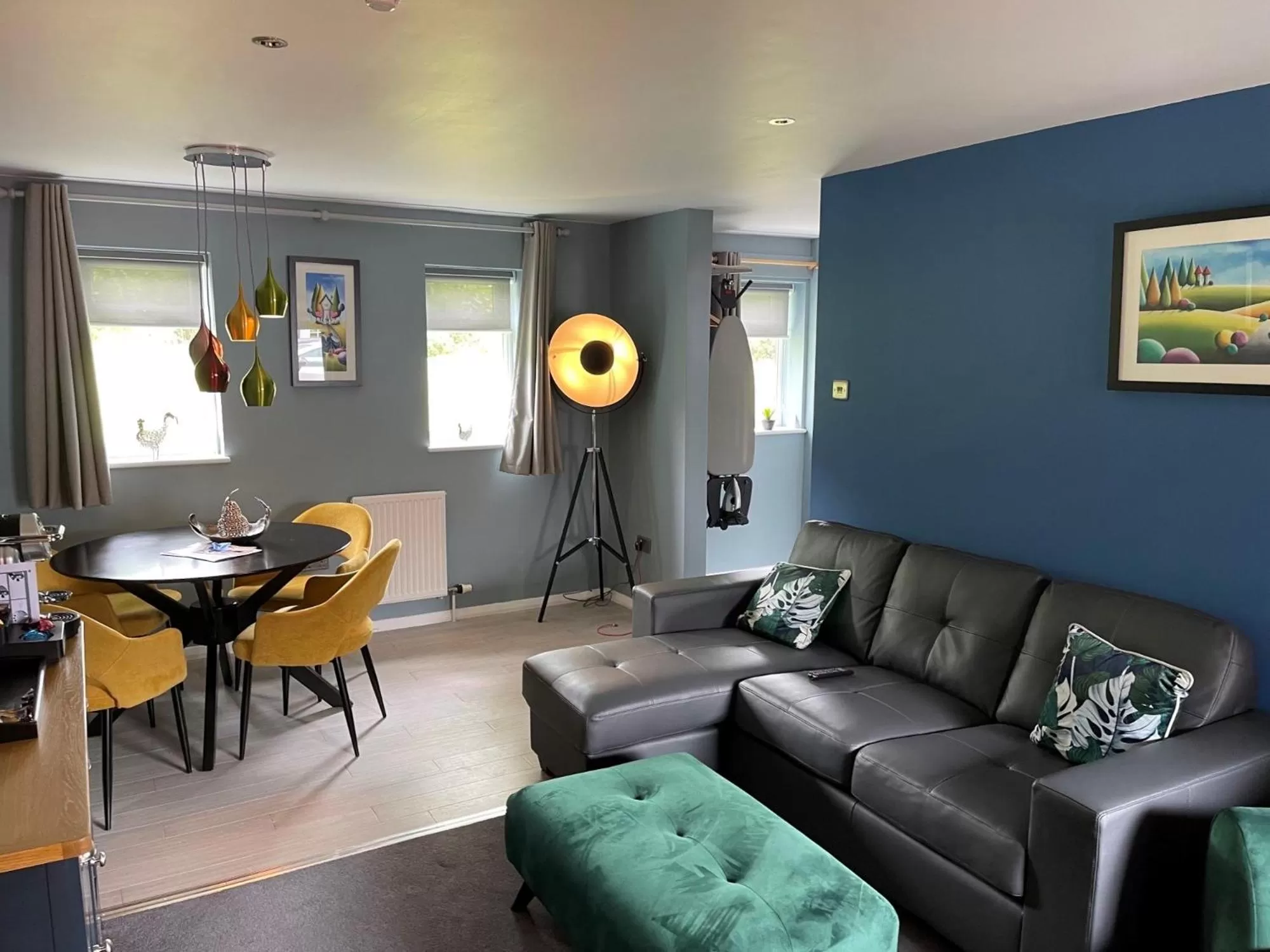 Living room in Village Limits Bed and Breakfast Rooms