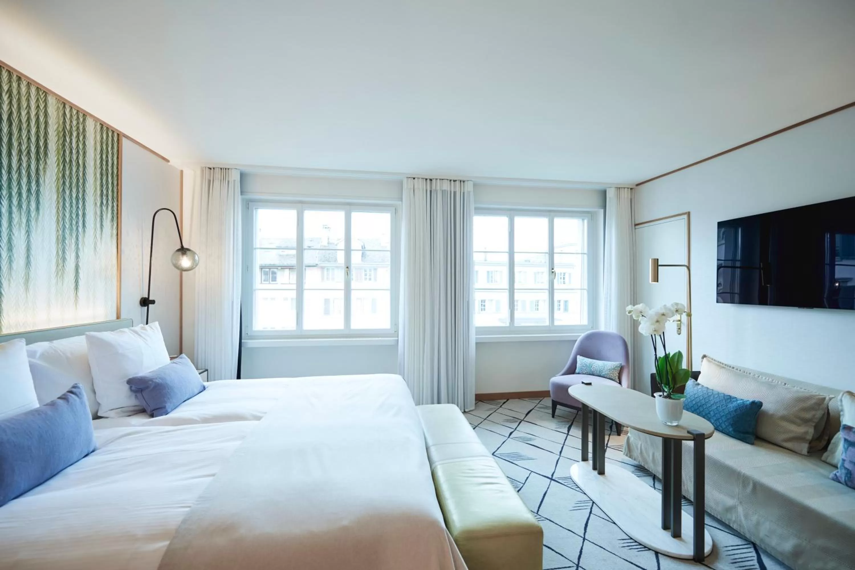 Photo of the whole room, Bed in Storchen Zürich - Lifestyle Boutique Hotel