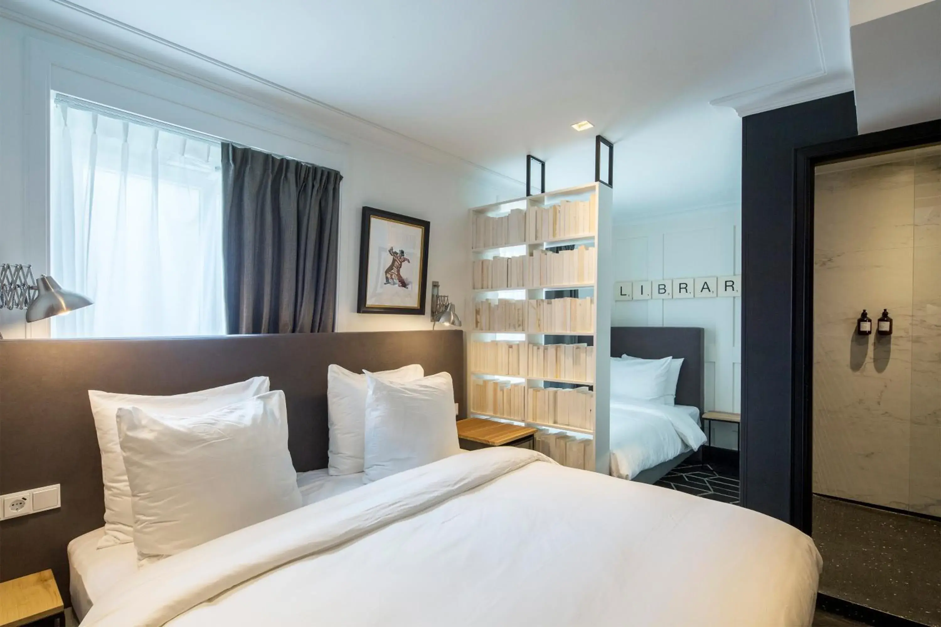 Deluxe Triple Room in The Highland House Deluxe Triple Room in The Highland House