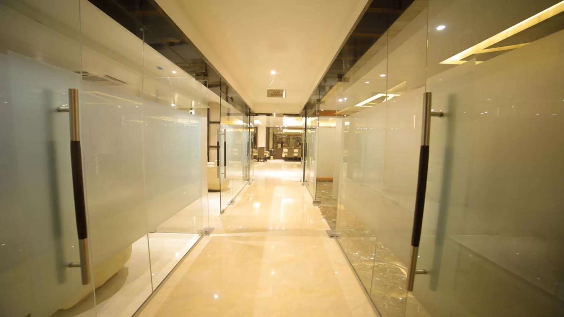 Dhamma Grand Hotel Resort