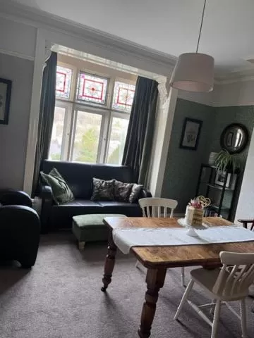 Seating Area in The Views Bed and Breakfast